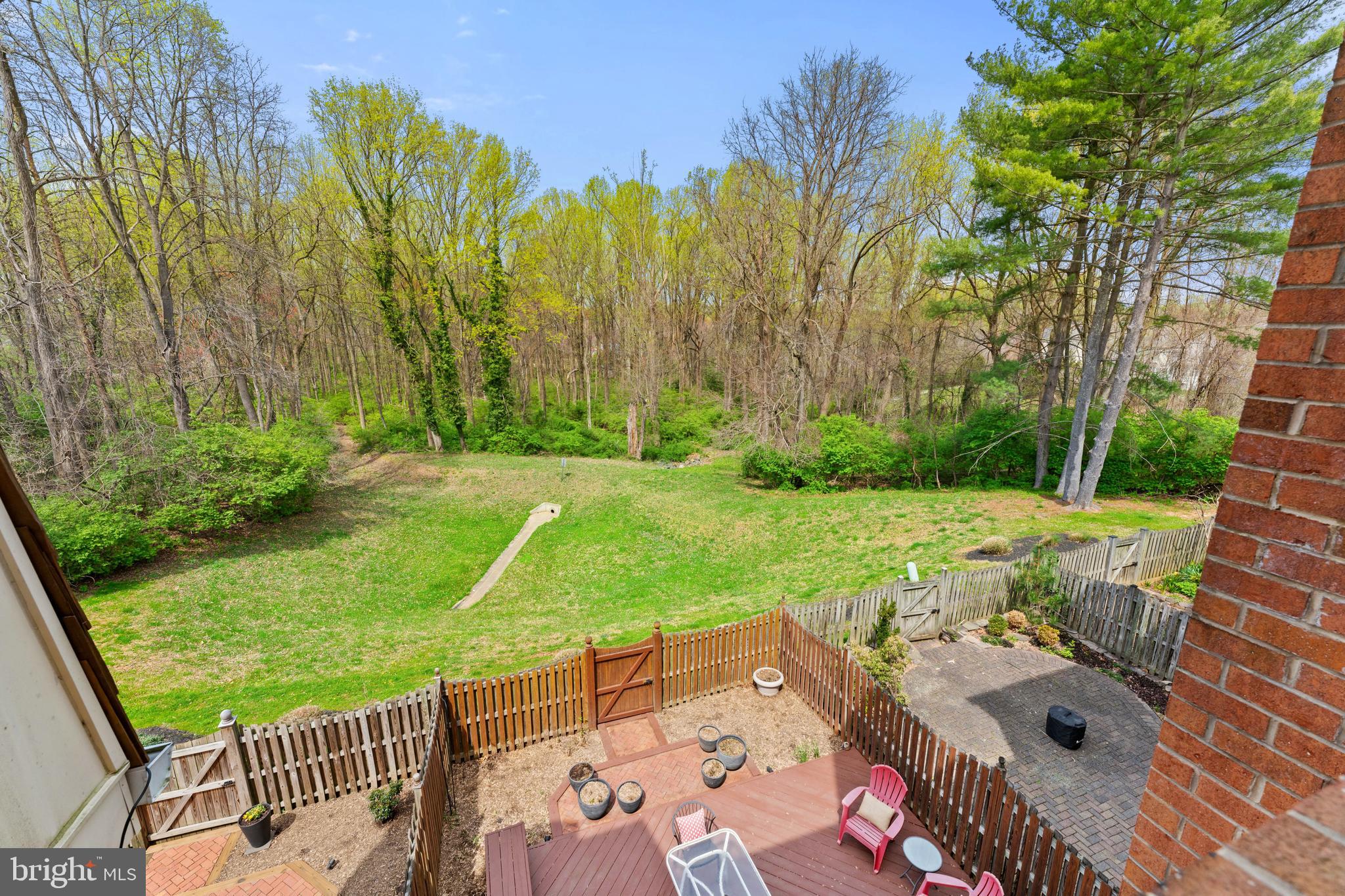 OAKBOROUGH SQUARE - Residential