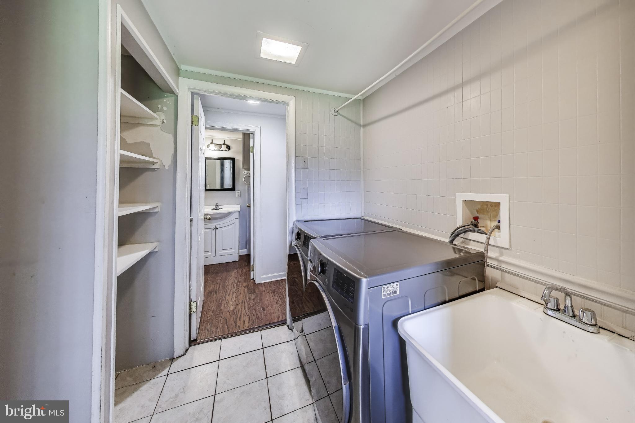 HYNESBORO PARK - Residential