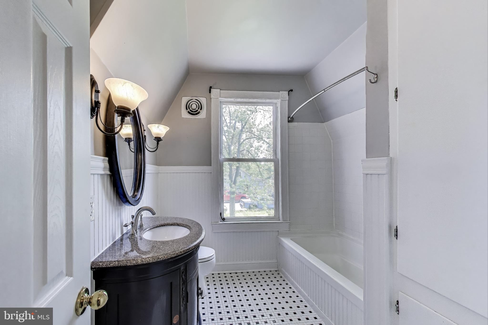 HYNESBORO PARK - Residential