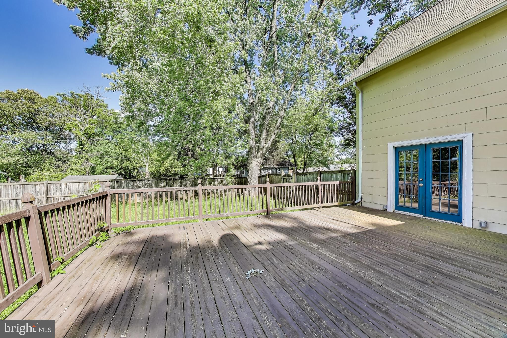 HYNESBORO PARK - Residential