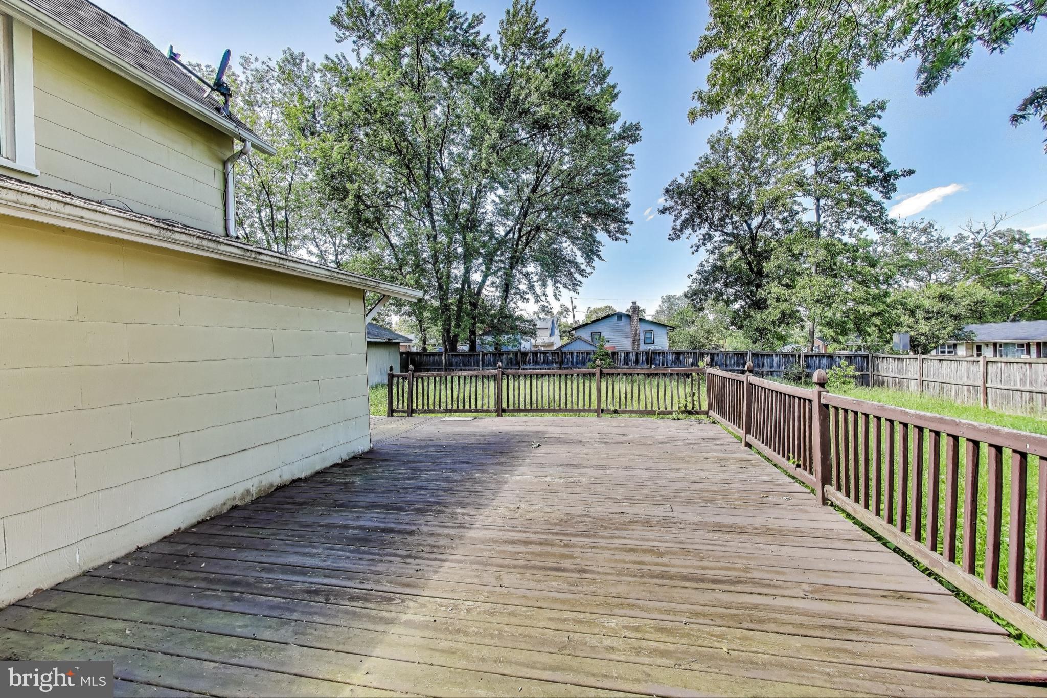 HYNESBORO PARK - Residential