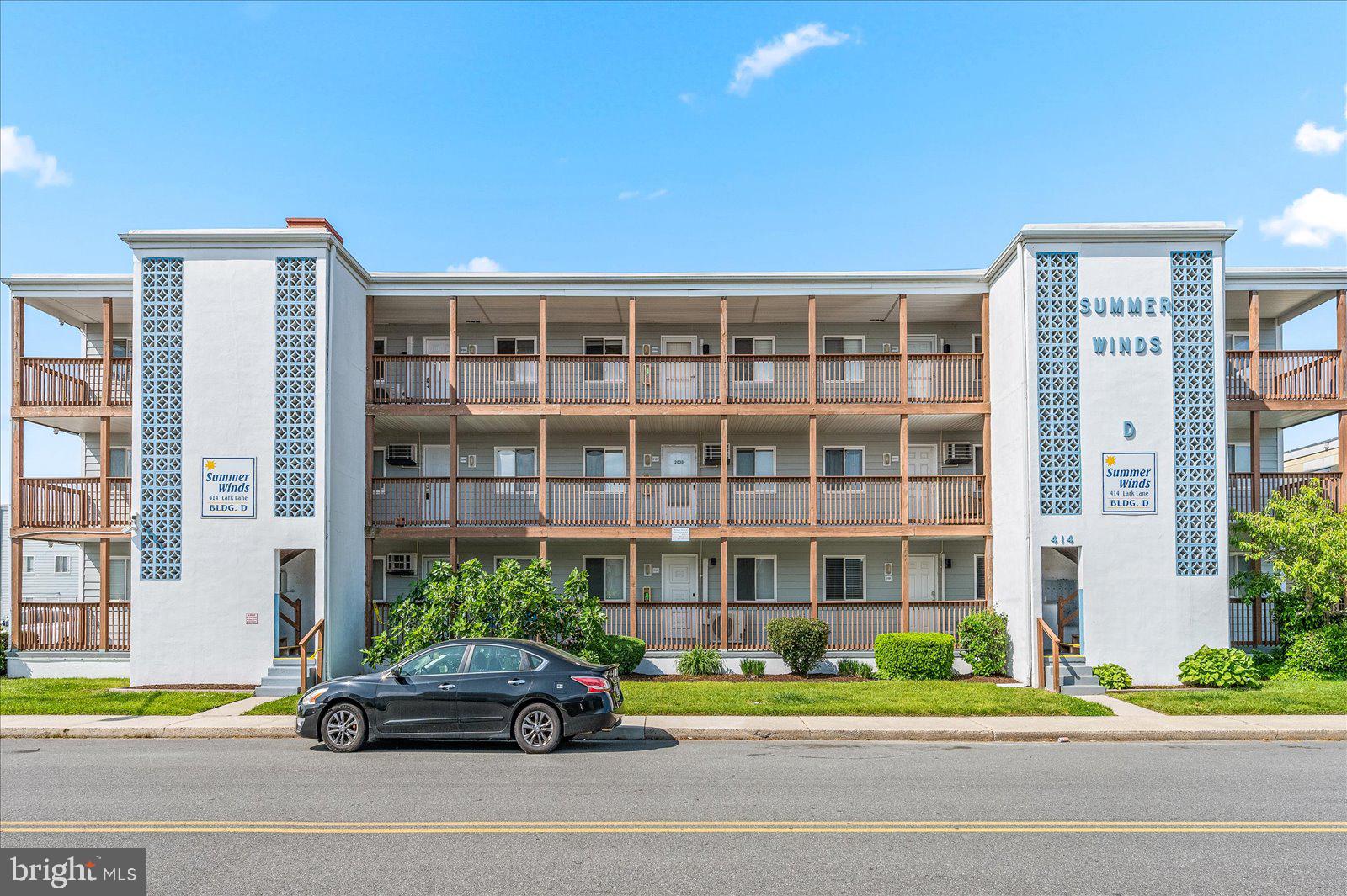 BAYSHORE ESTATES - Residential