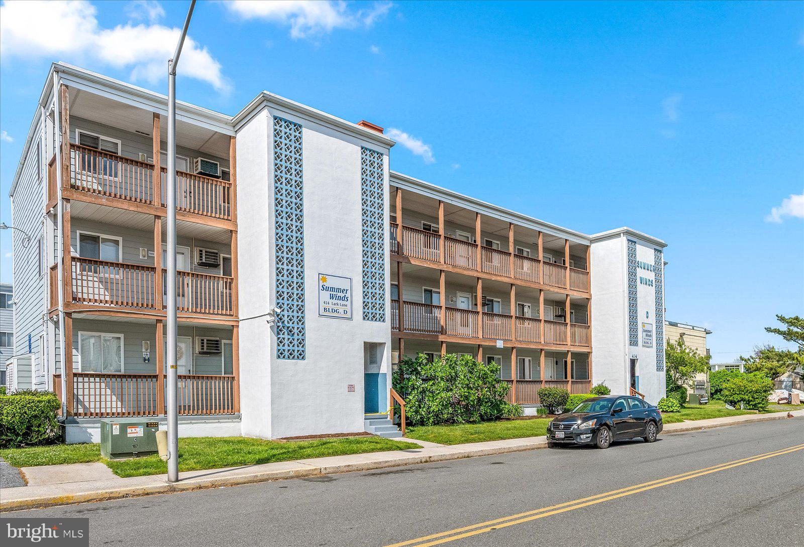 BAYSHORE ESTATES - Residential