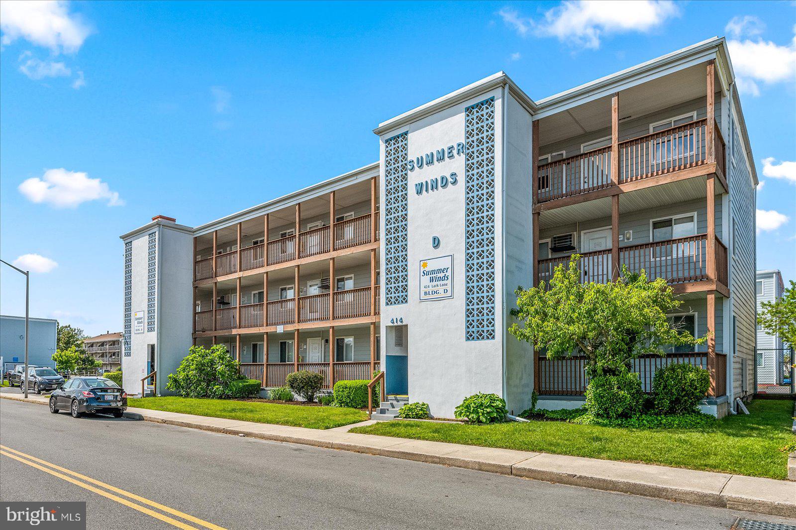 BAYSHORE ESTATES - Residential