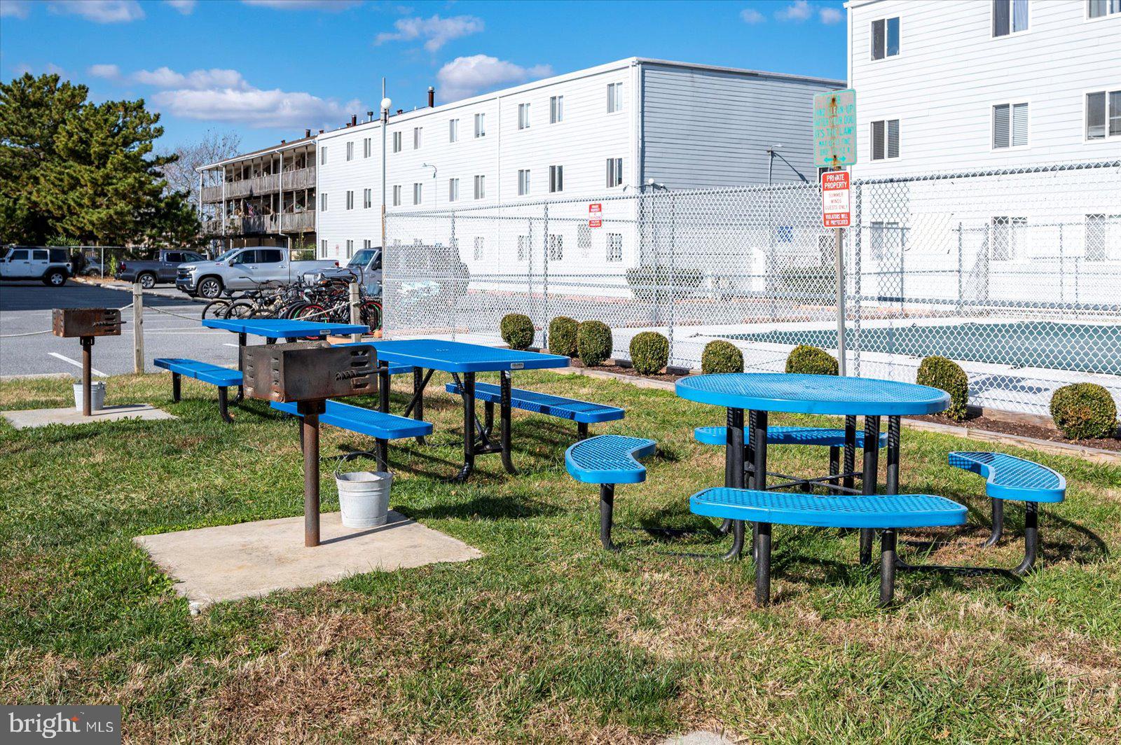 BAYSHORE ESTATES - Residential