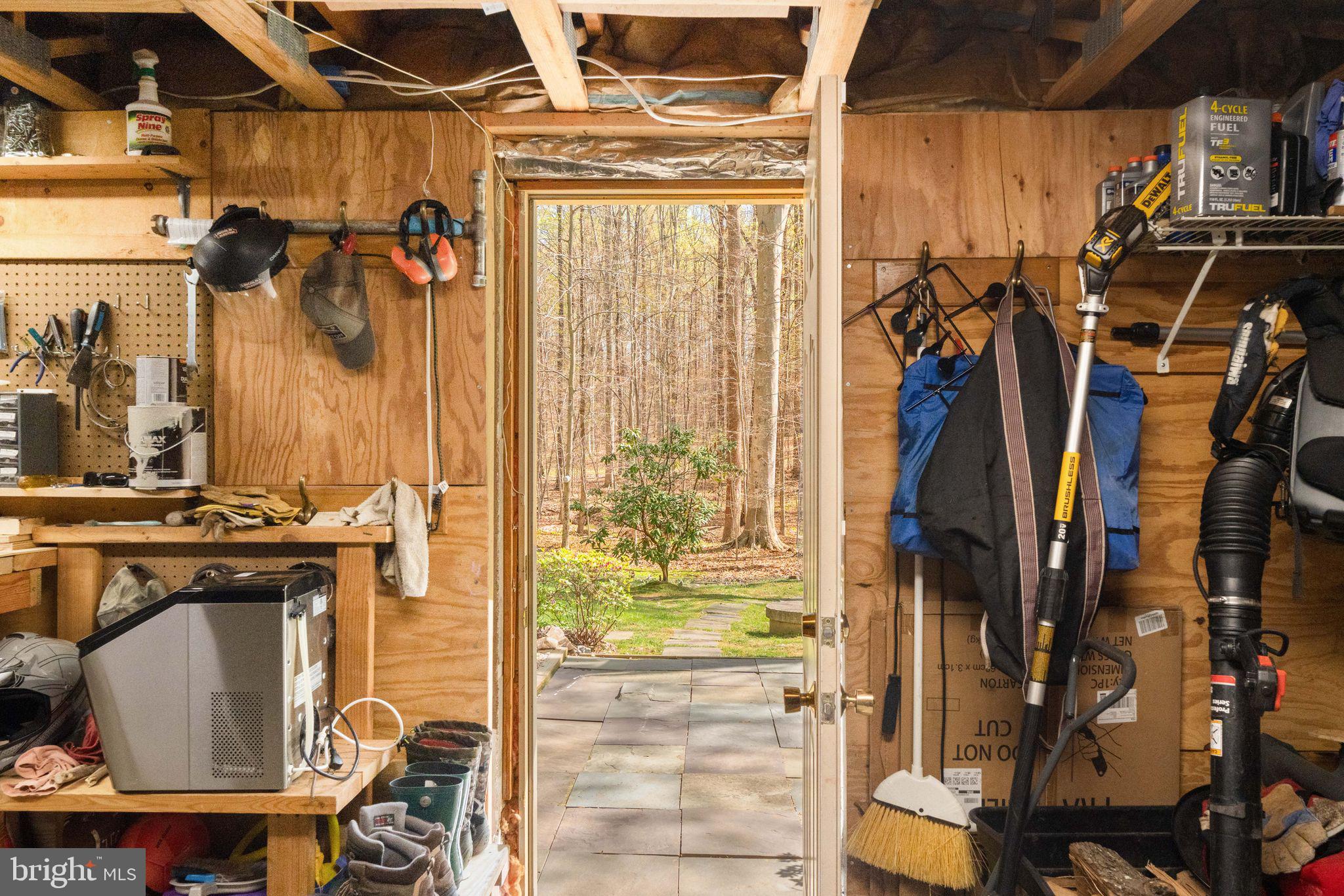 ARDMORE WOODS - Residential