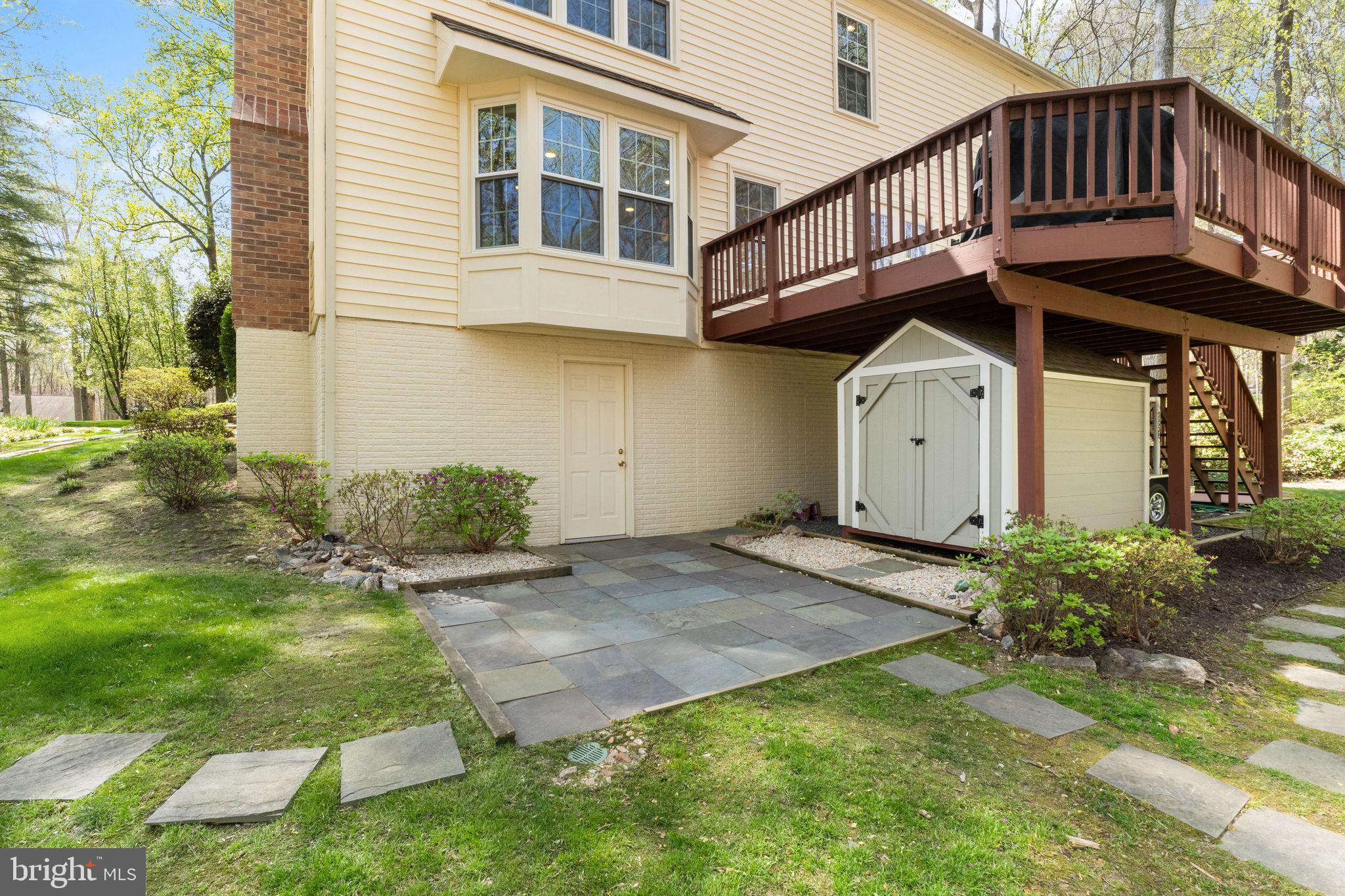 ARDMORE WOODS - Residential