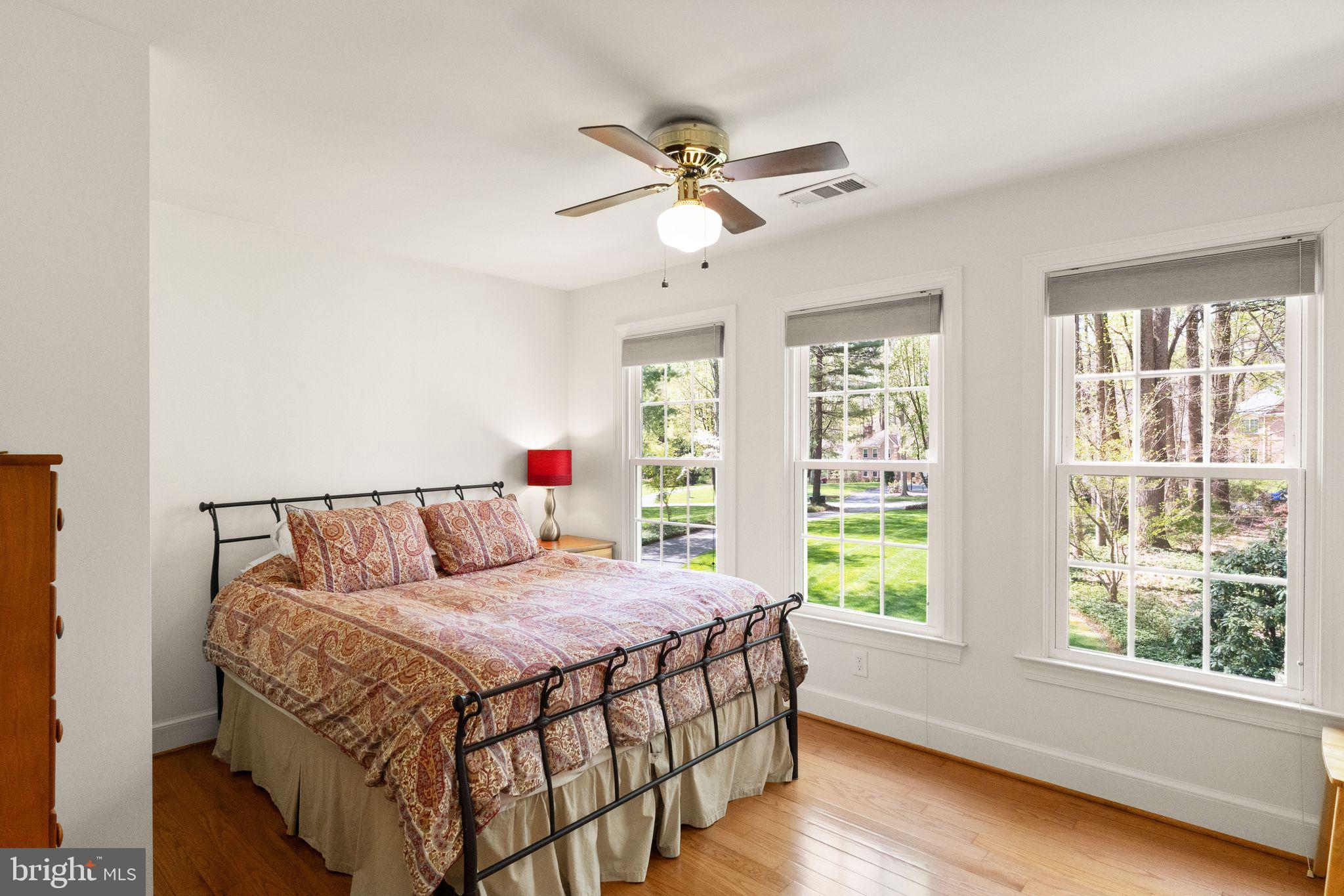 ARDMORE WOODS - Residential