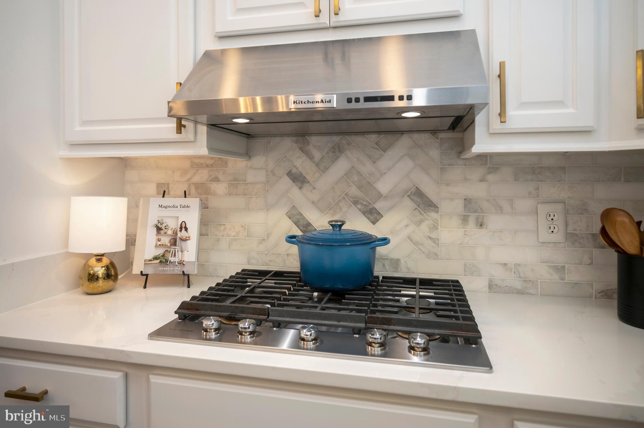 AUGUSTINE NORTH - Residential