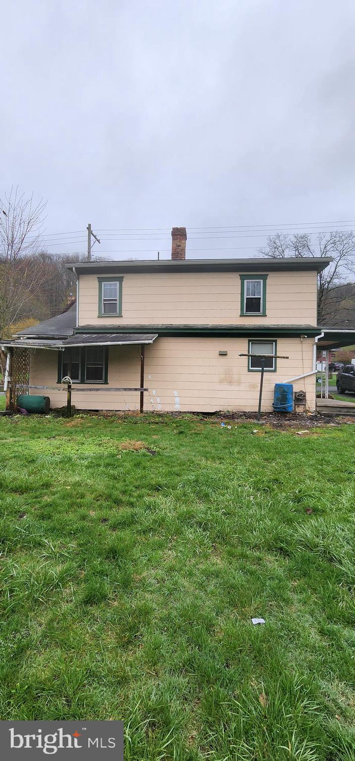 15941 FOUNDRY ROW RD