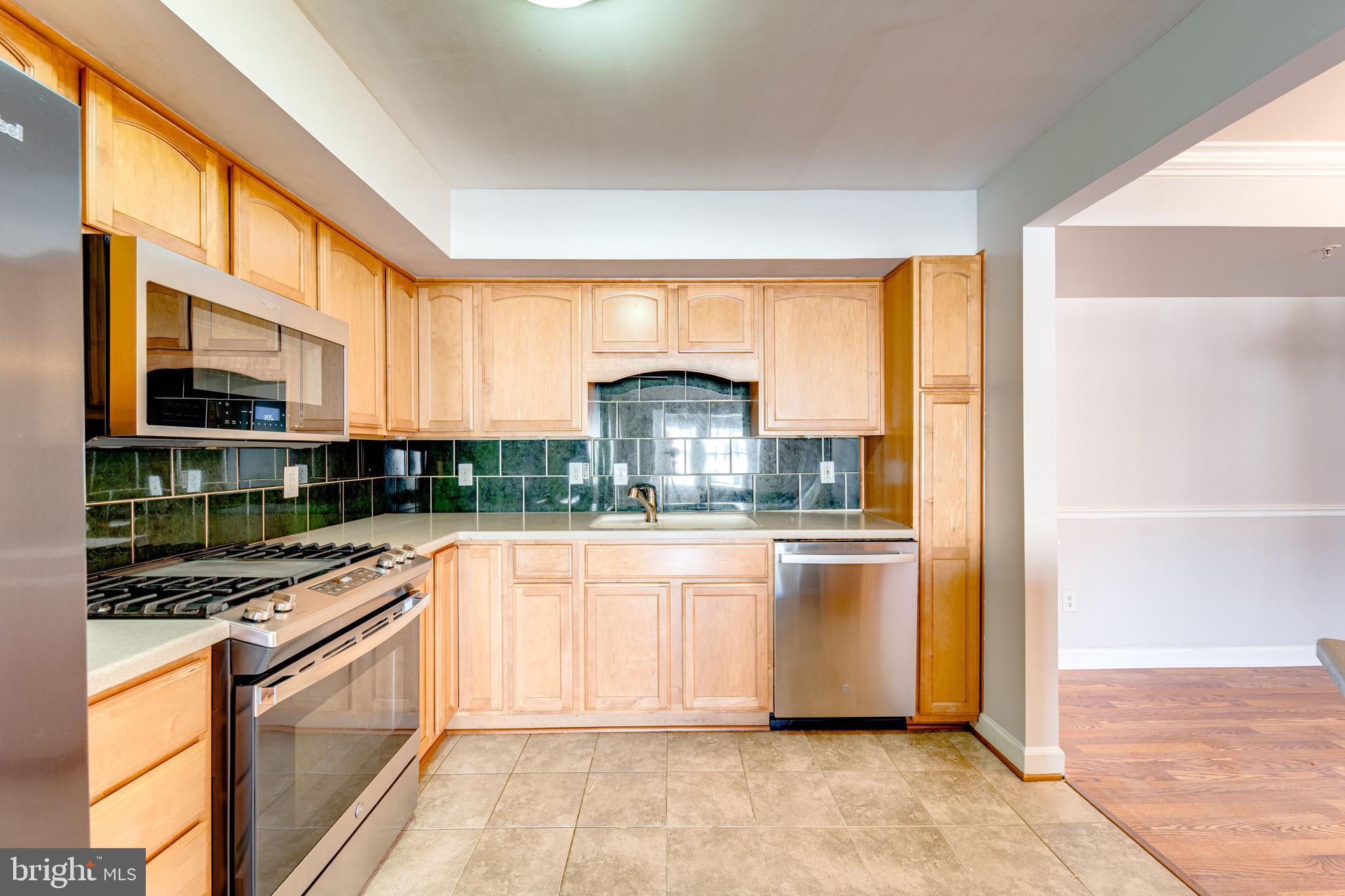 HIGHLAND AT GUNSTON CORNER - Residential