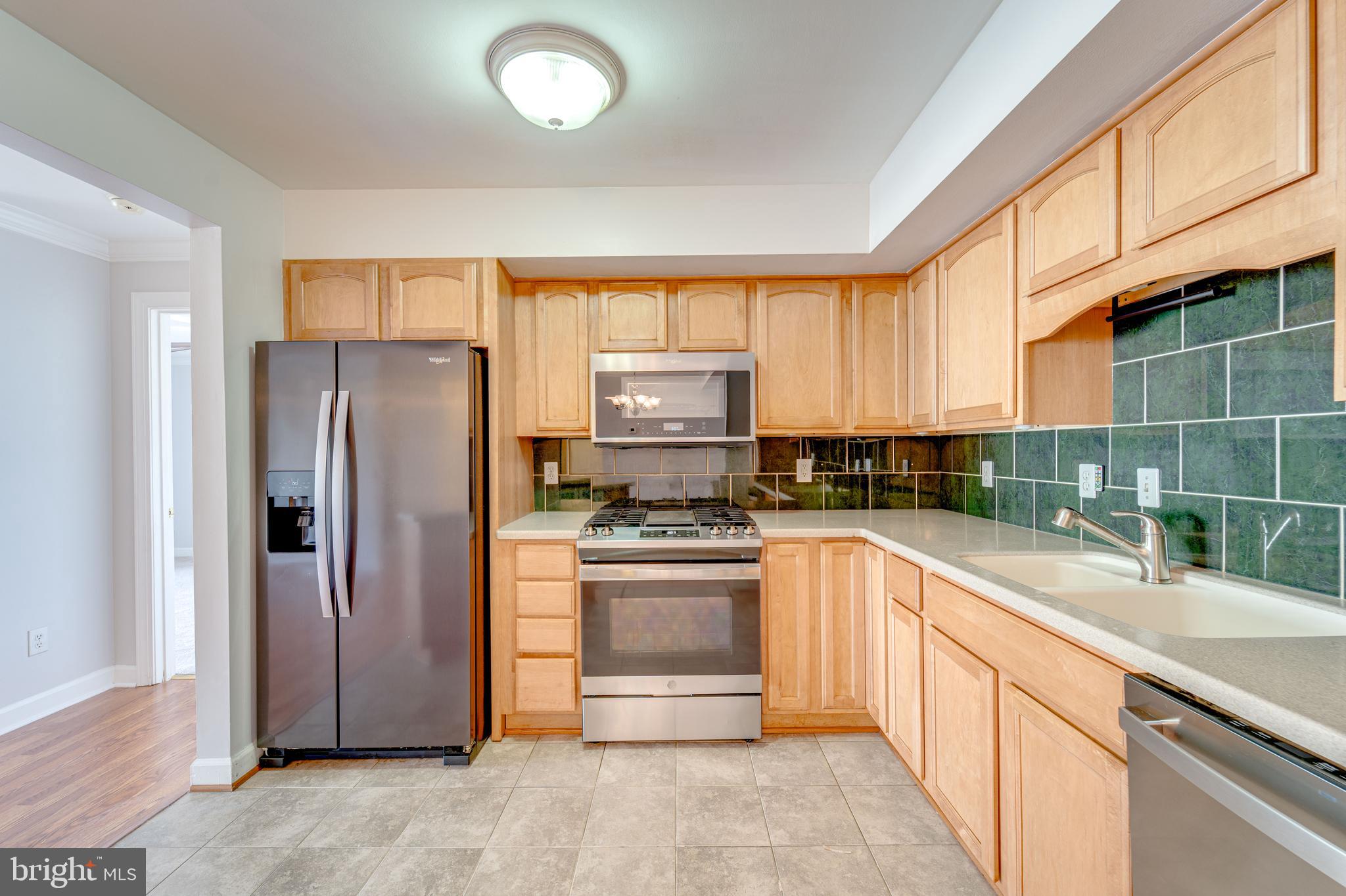 HIGHLAND AT GUNSTON CORNER - Residential