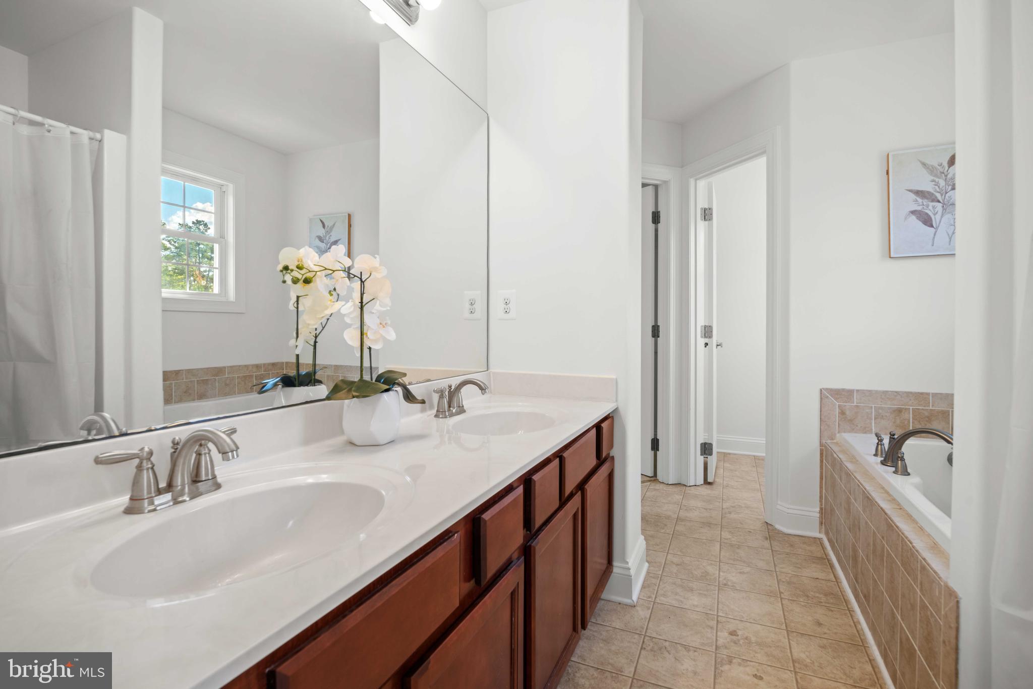 THE WOODS AT BAYSIDE - Residential