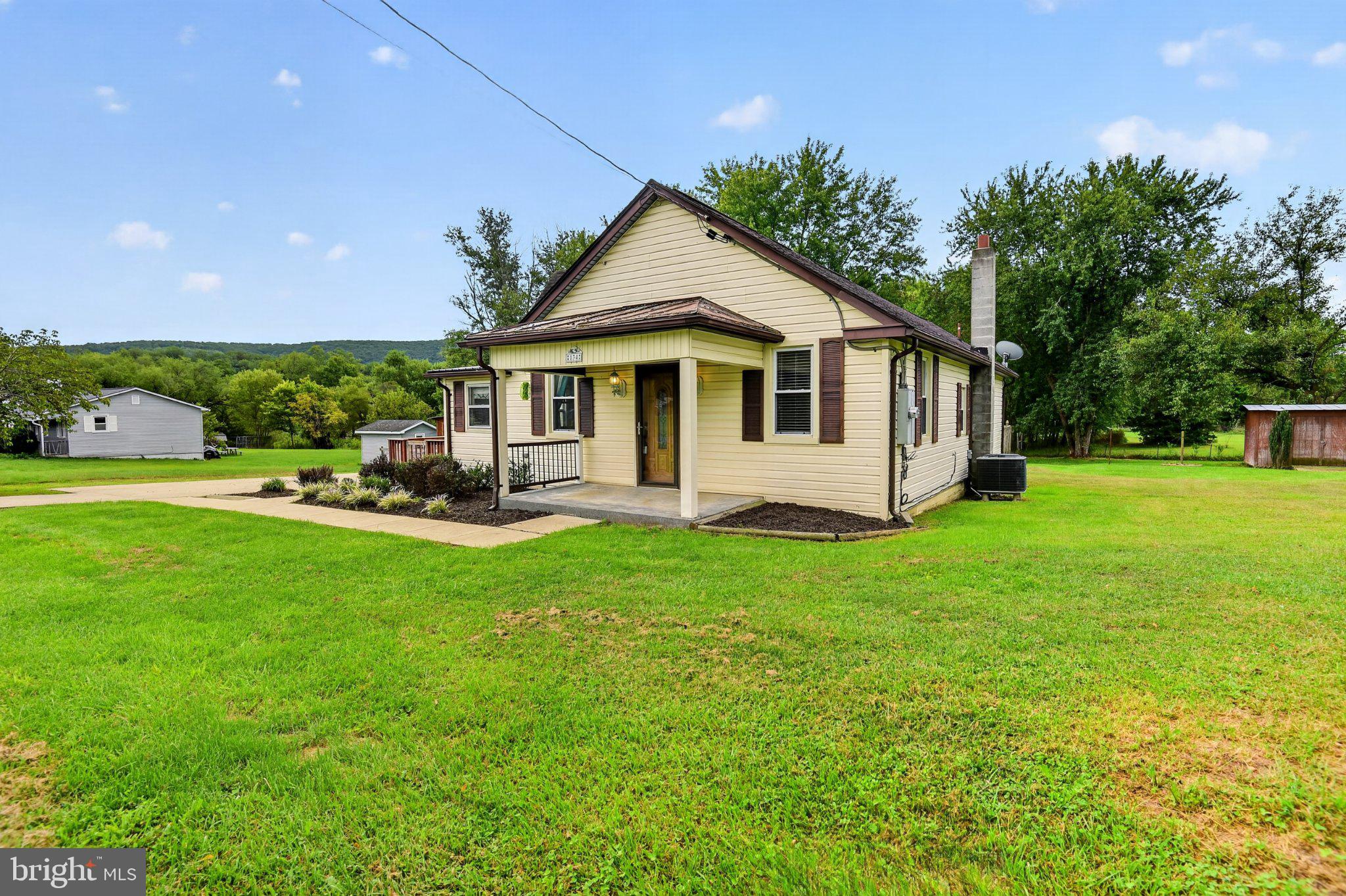 134 LUCAS LANE