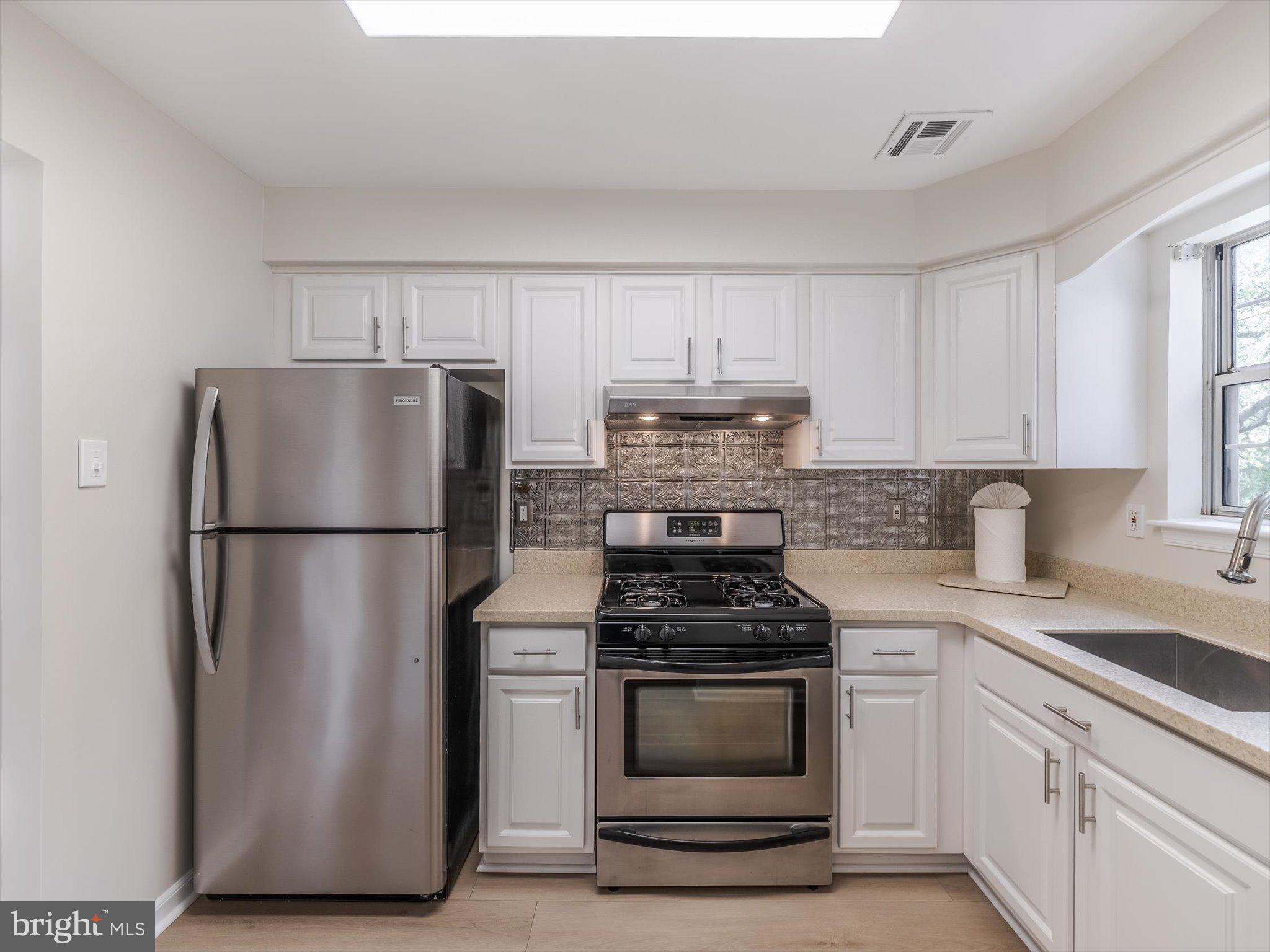 EXTON STATION - Residential