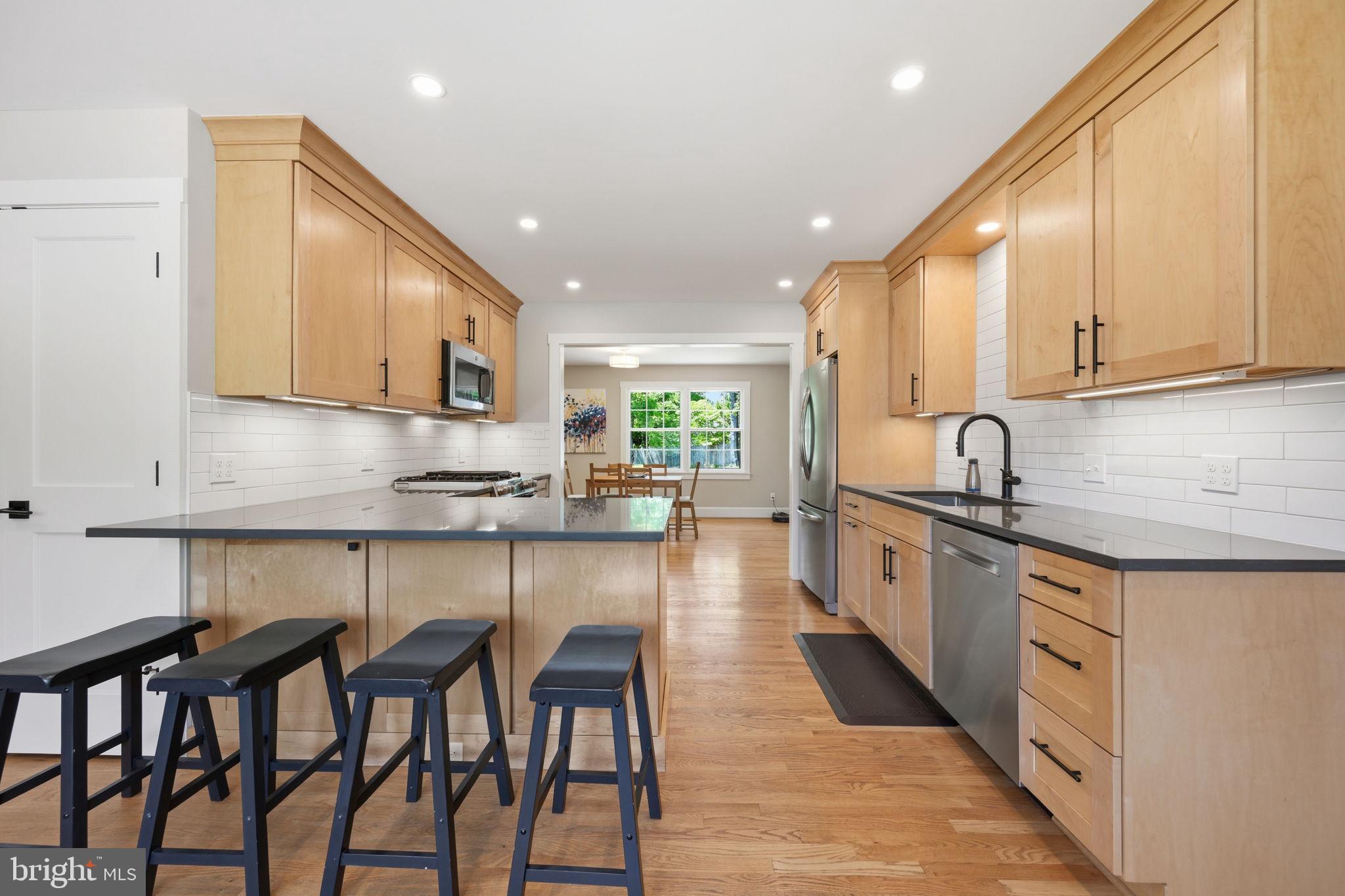 COLESVILLE OUTSIDE - Residential