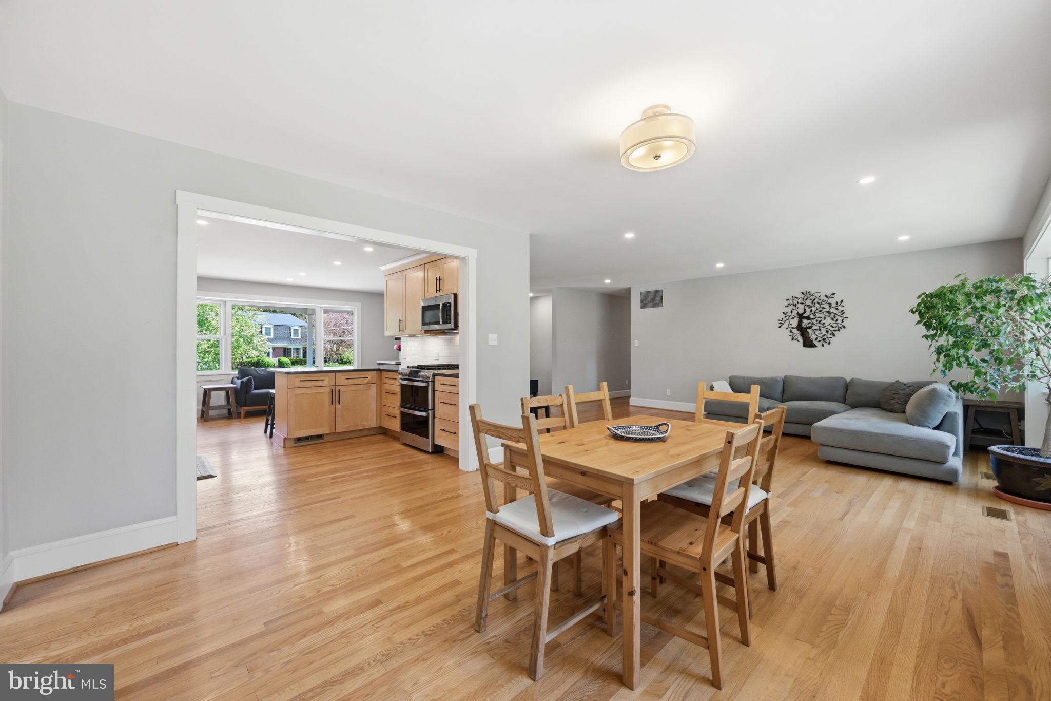 COLESVILLE OUTSIDE - Residential