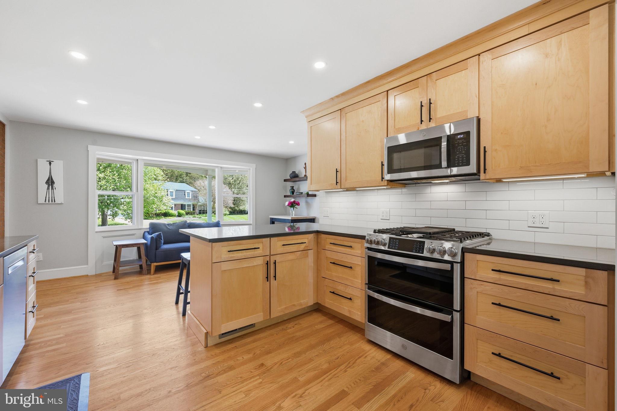 COLESVILLE OUTSIDE - Residential