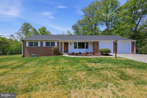 Homes For Sale - 14412 Sandy Ridge Road<br/> SILVER SPRING, MD 20904