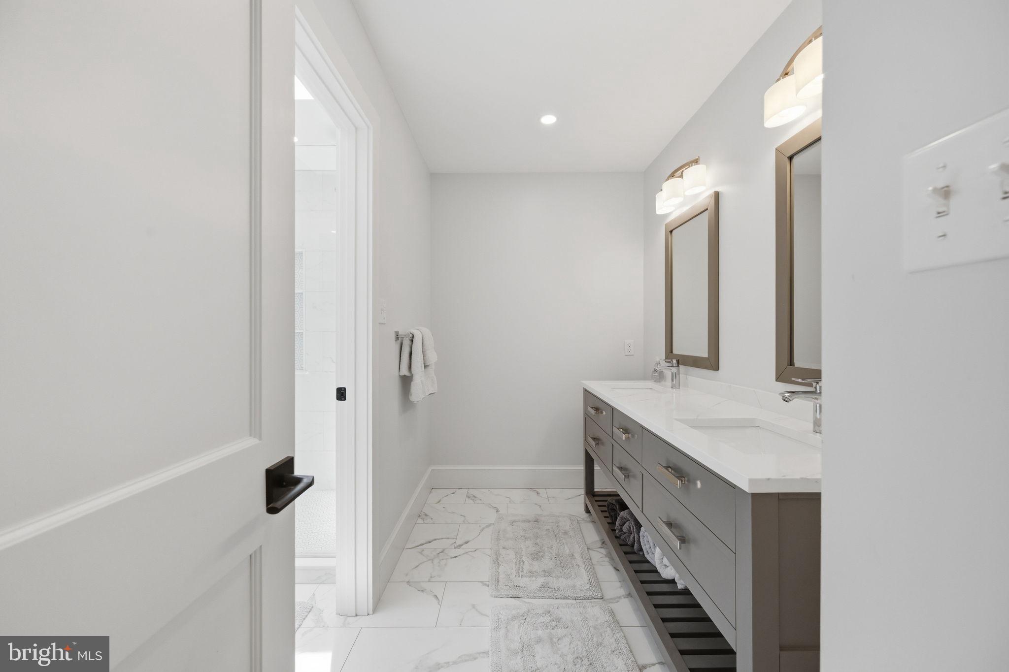COLESVILLE OUTSIDE - Residential