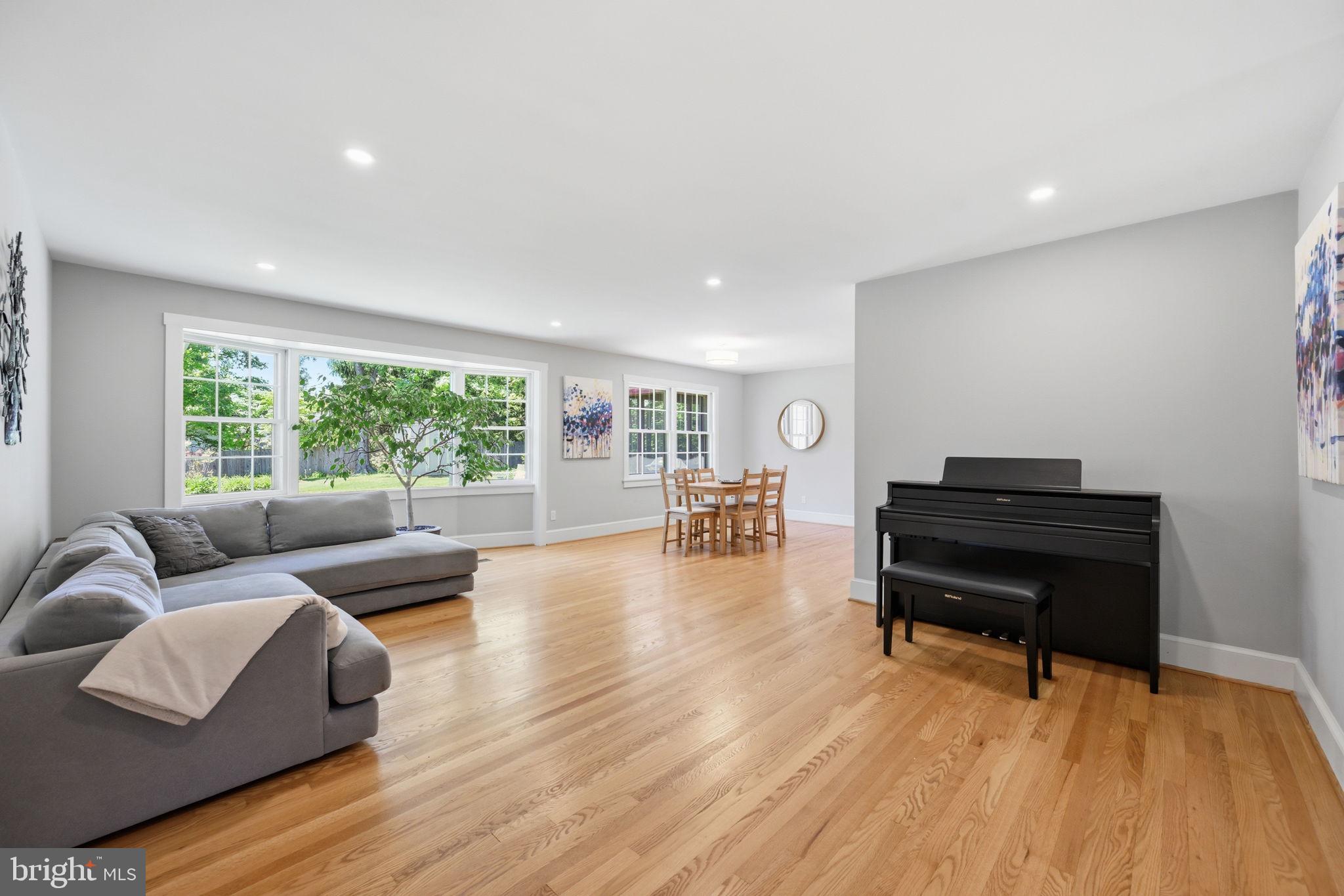COLESVILLE OUTSIDE - Residential