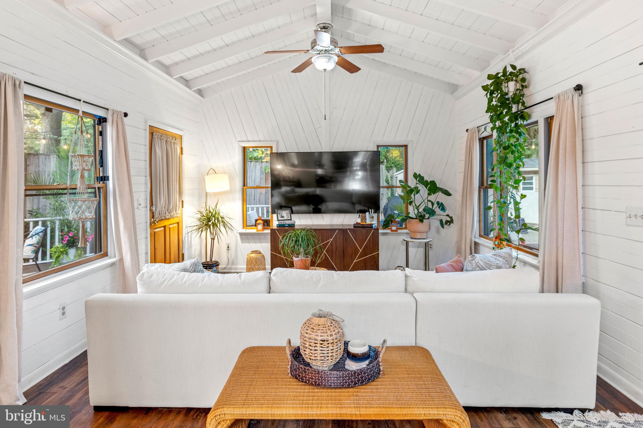 TWINBROOK - Residential Lease