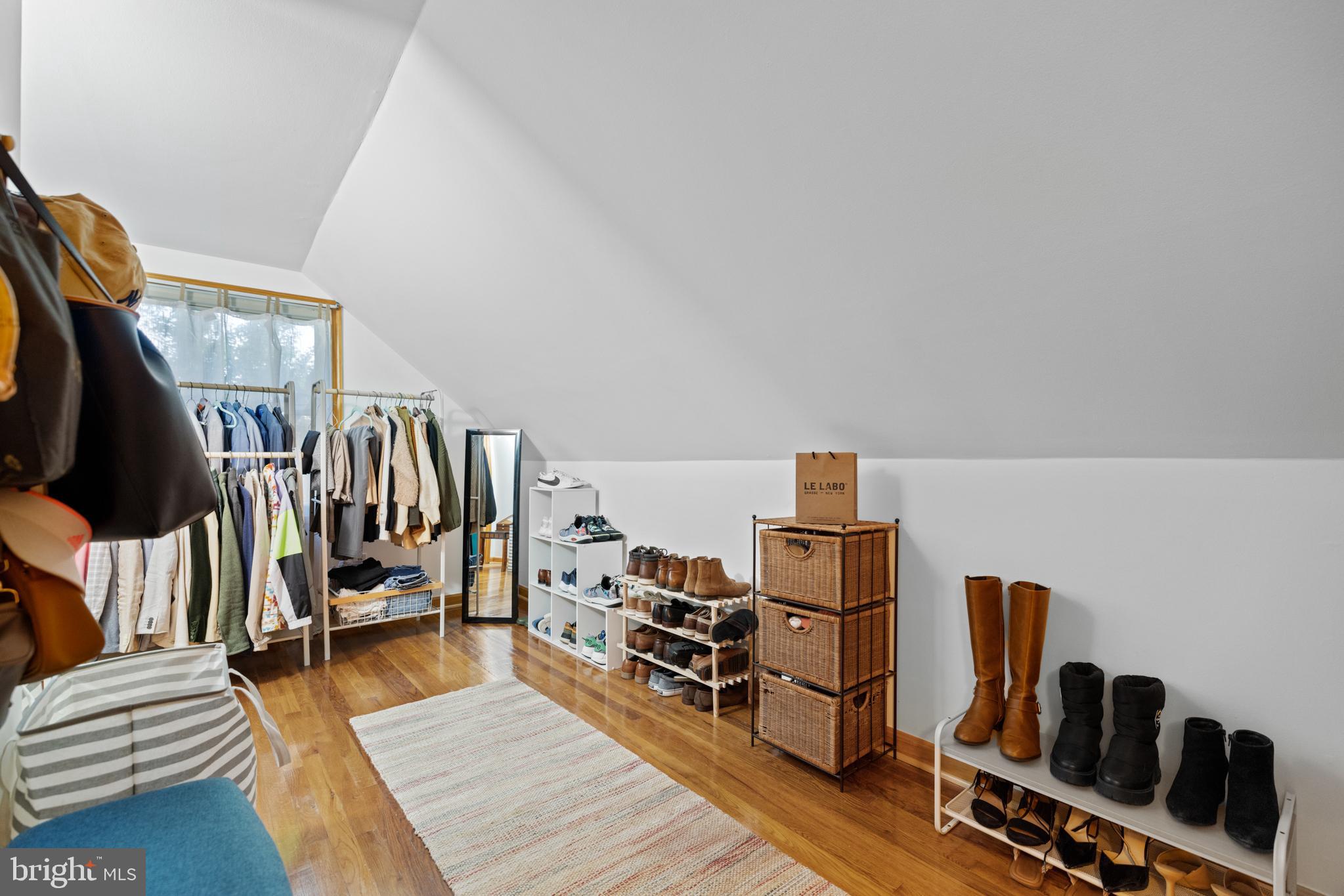 TWINBROOK - Residential Lease