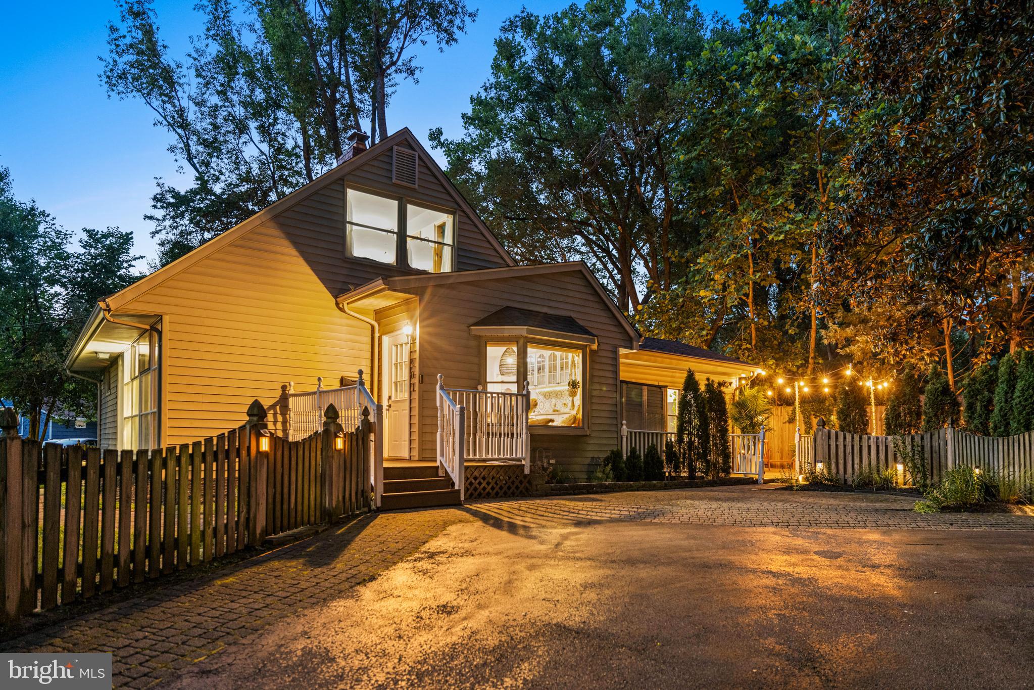 TWINBROOK - Residential Lease