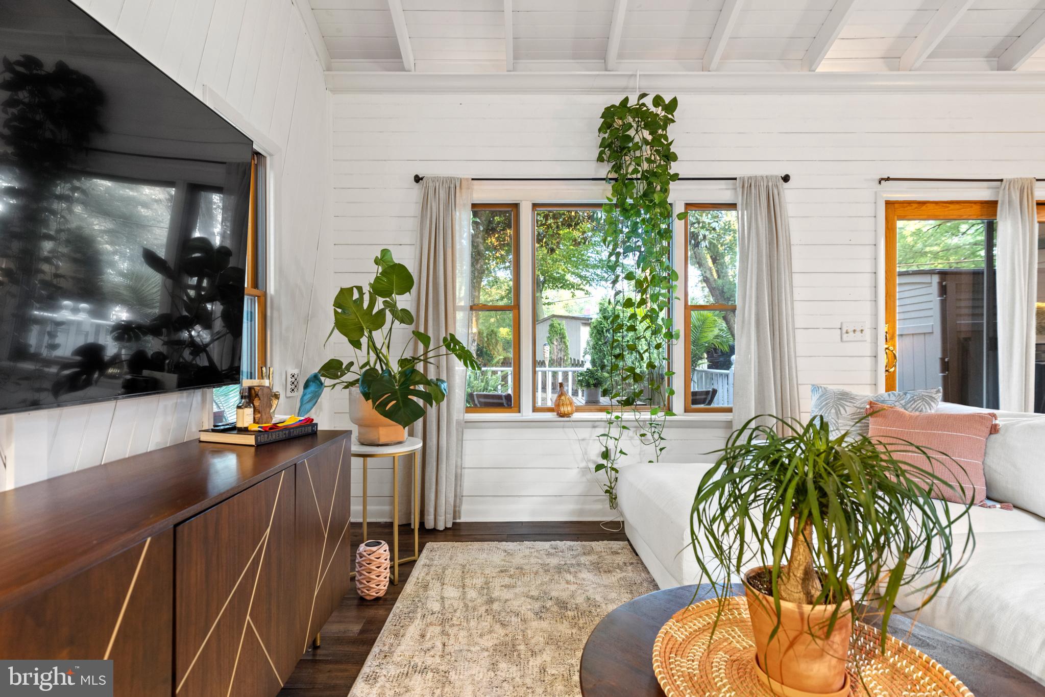 TWINBROOK - Residential Lease