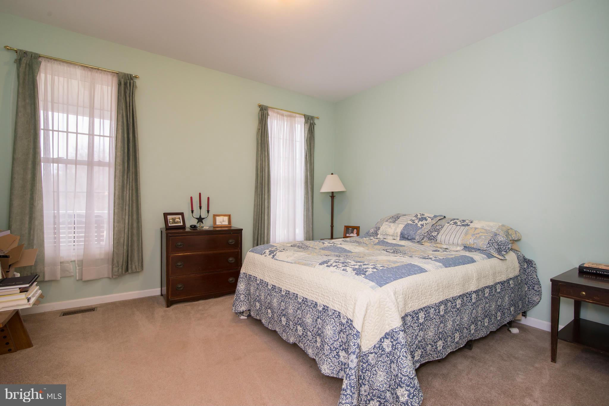 OAKLEIGH - Residential