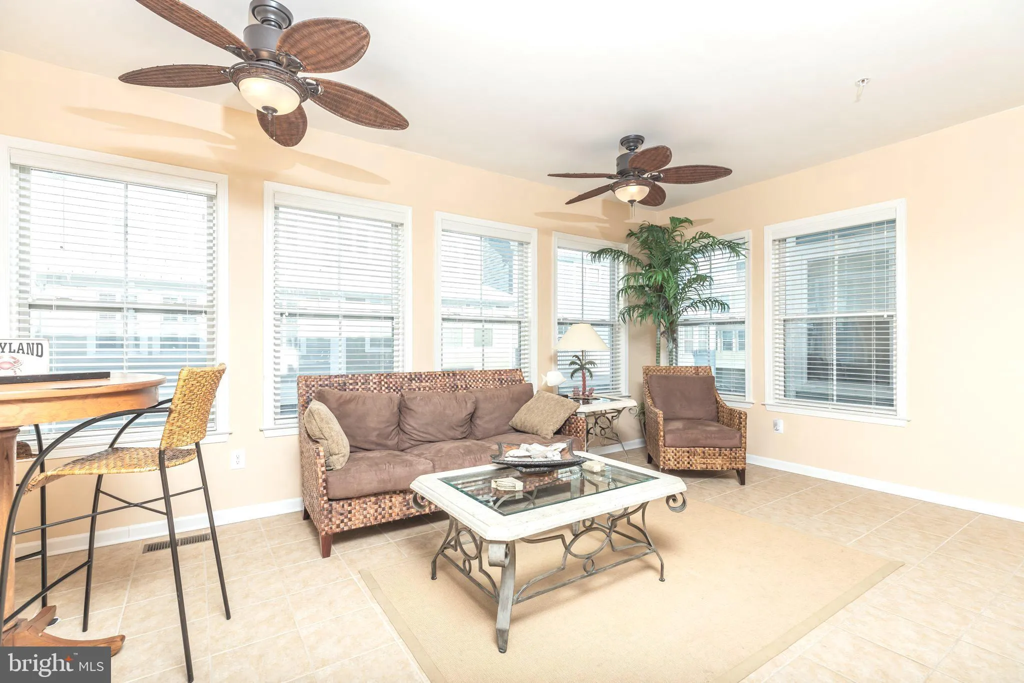 Ocean City, Maryland 21842, United States, 4 Bedrooms Bedrooms, ,5 BathroomsBathrooms,Residential,Contingent,16379