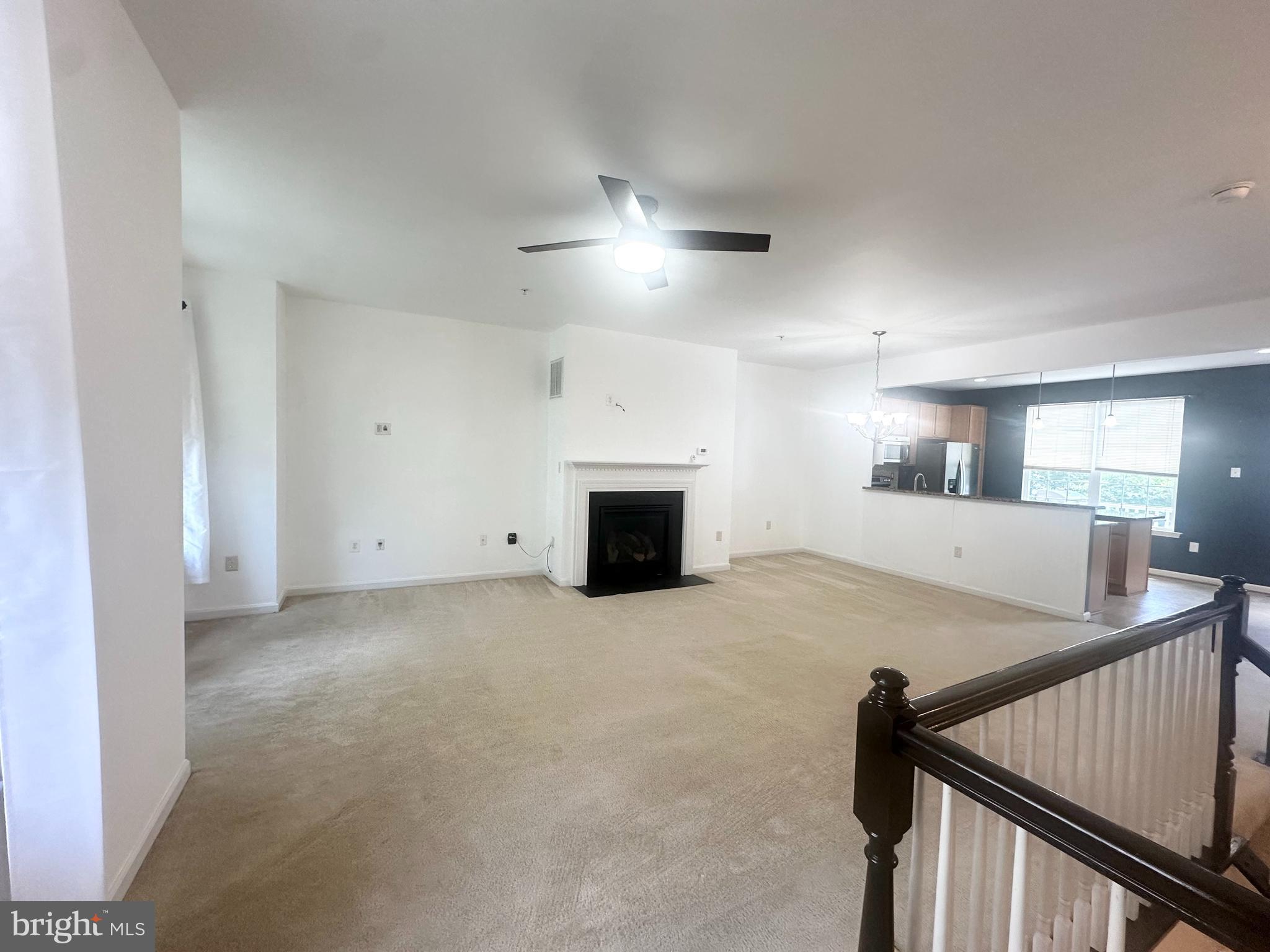 THE VILLAGES OF STEEPLECHASE - Residential Lease