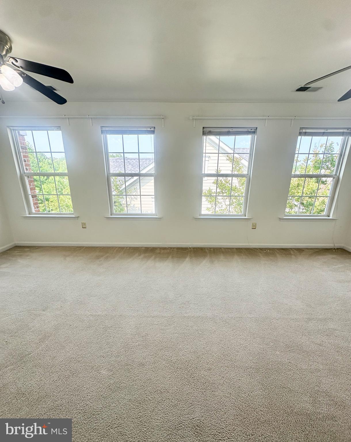 THE VILLAGES OF STEEPLECHASE - Residential Lease