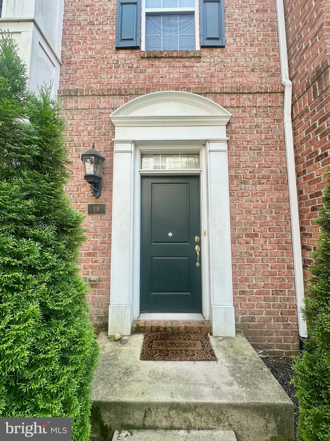 THE VILLAGES OF STEEPLECHASE - Residential Lease