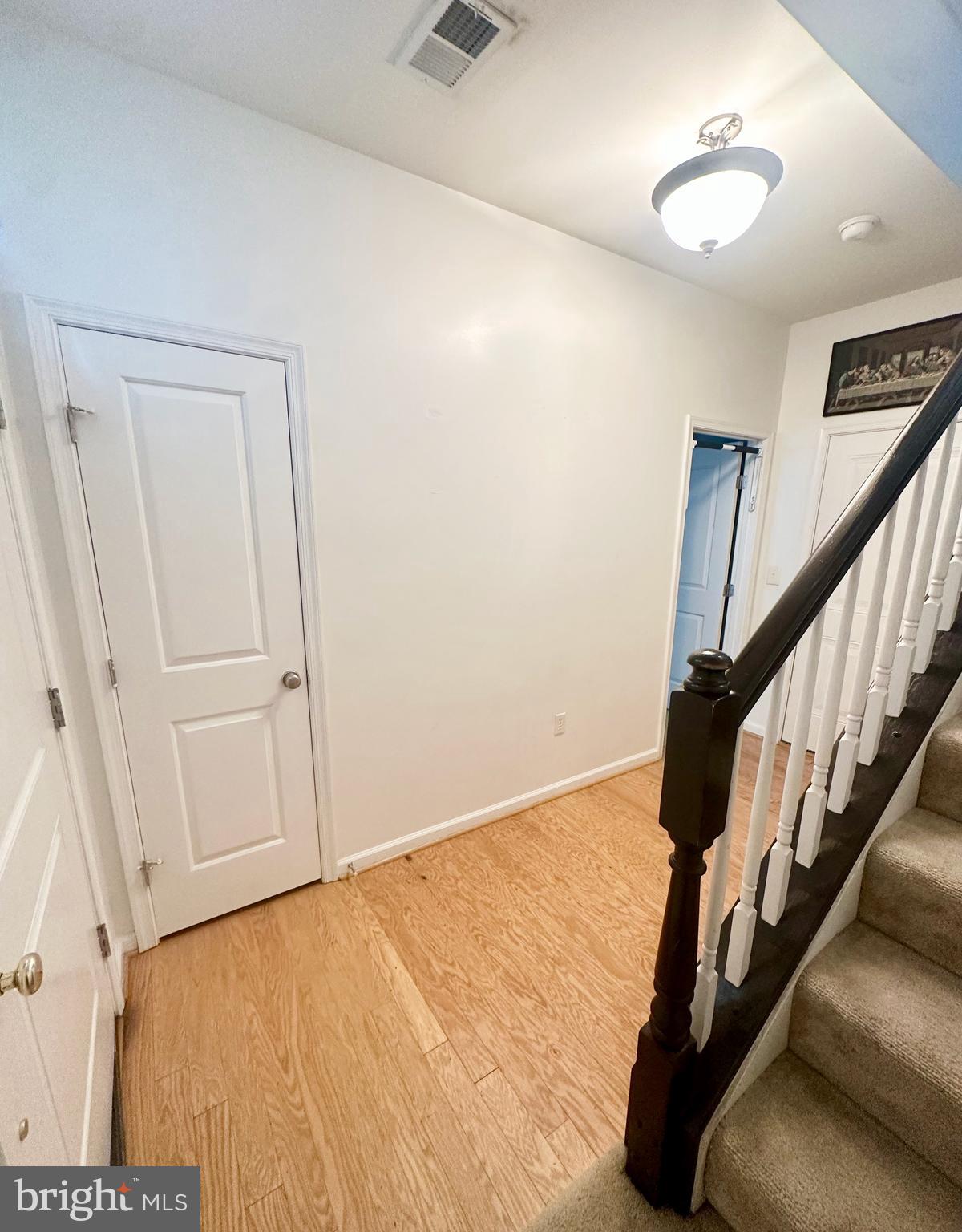 THE VILLAGES OF STEEPLECHASE - Residential Lease