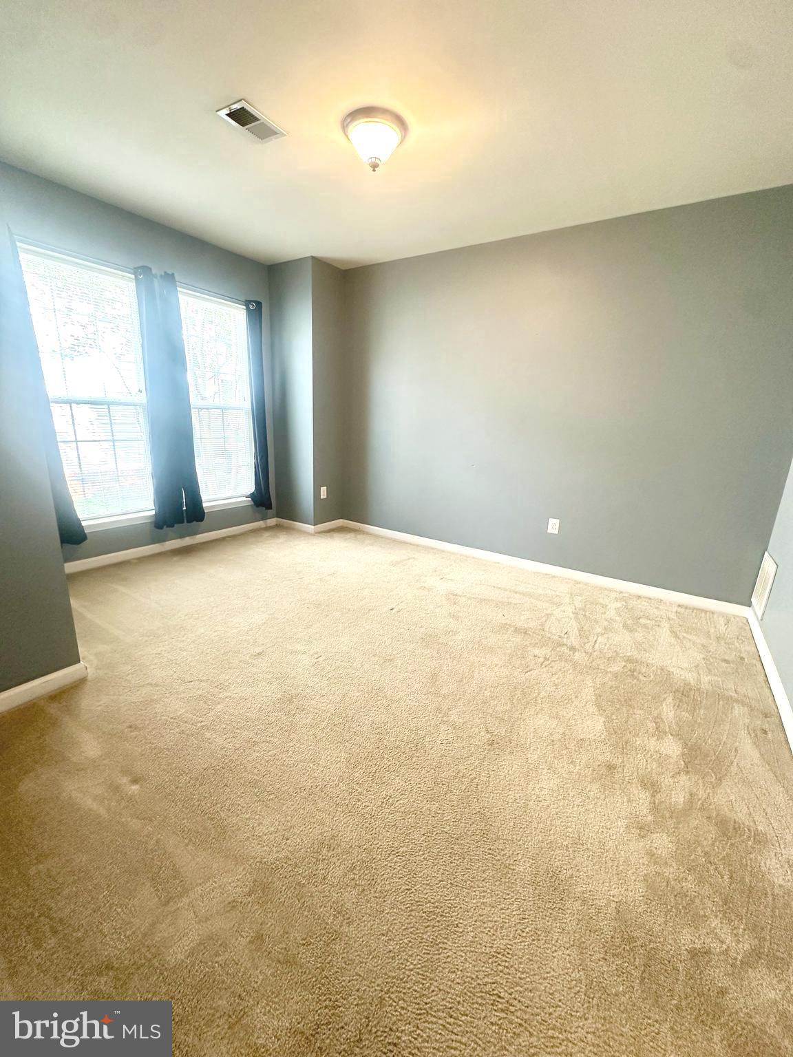 THE VILLAGES OF STEEPLECHASE - Residential Lease