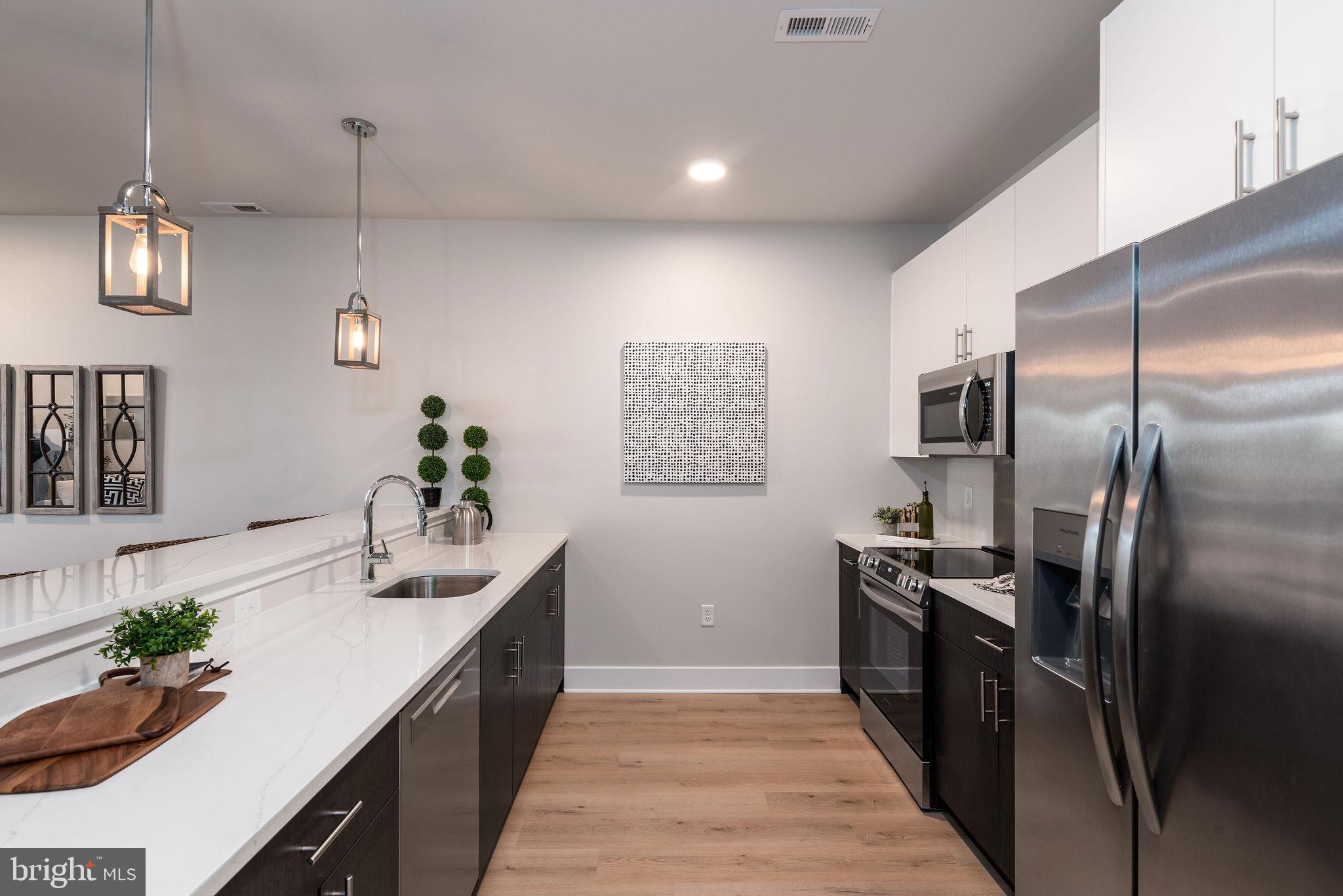 FLATS AT COASTAL STATION - Residential