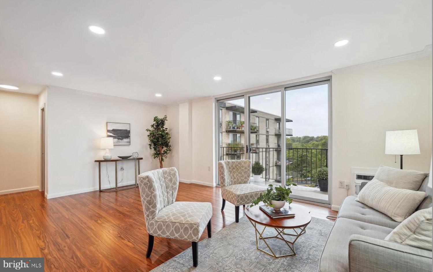 BARCROFT HILLS - Residential Lease