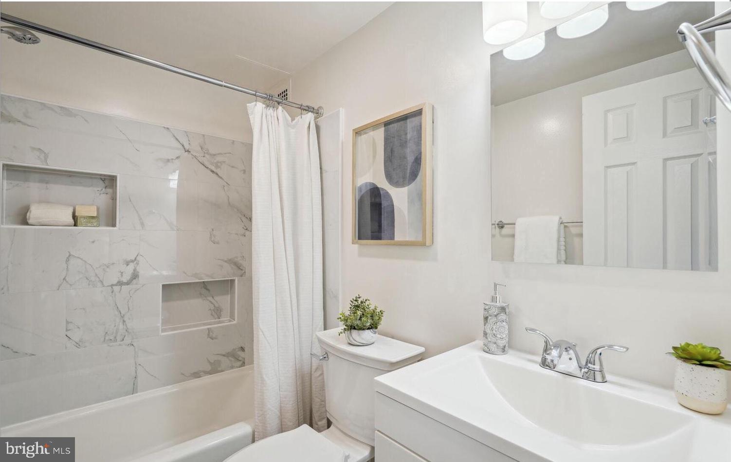 BARCROFT HILLS - Residential Lease