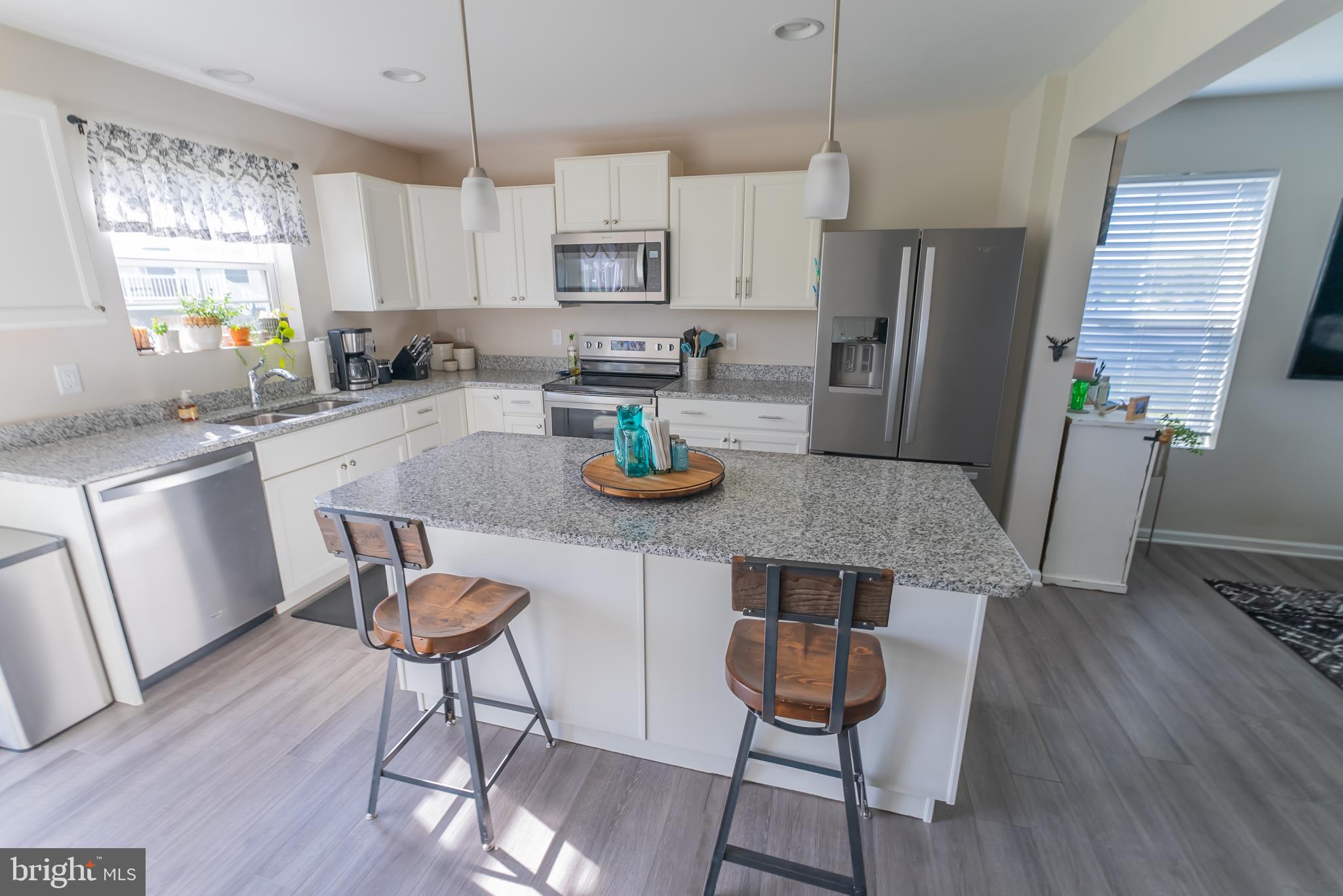 MORNING DOVE ESTATES - Residential