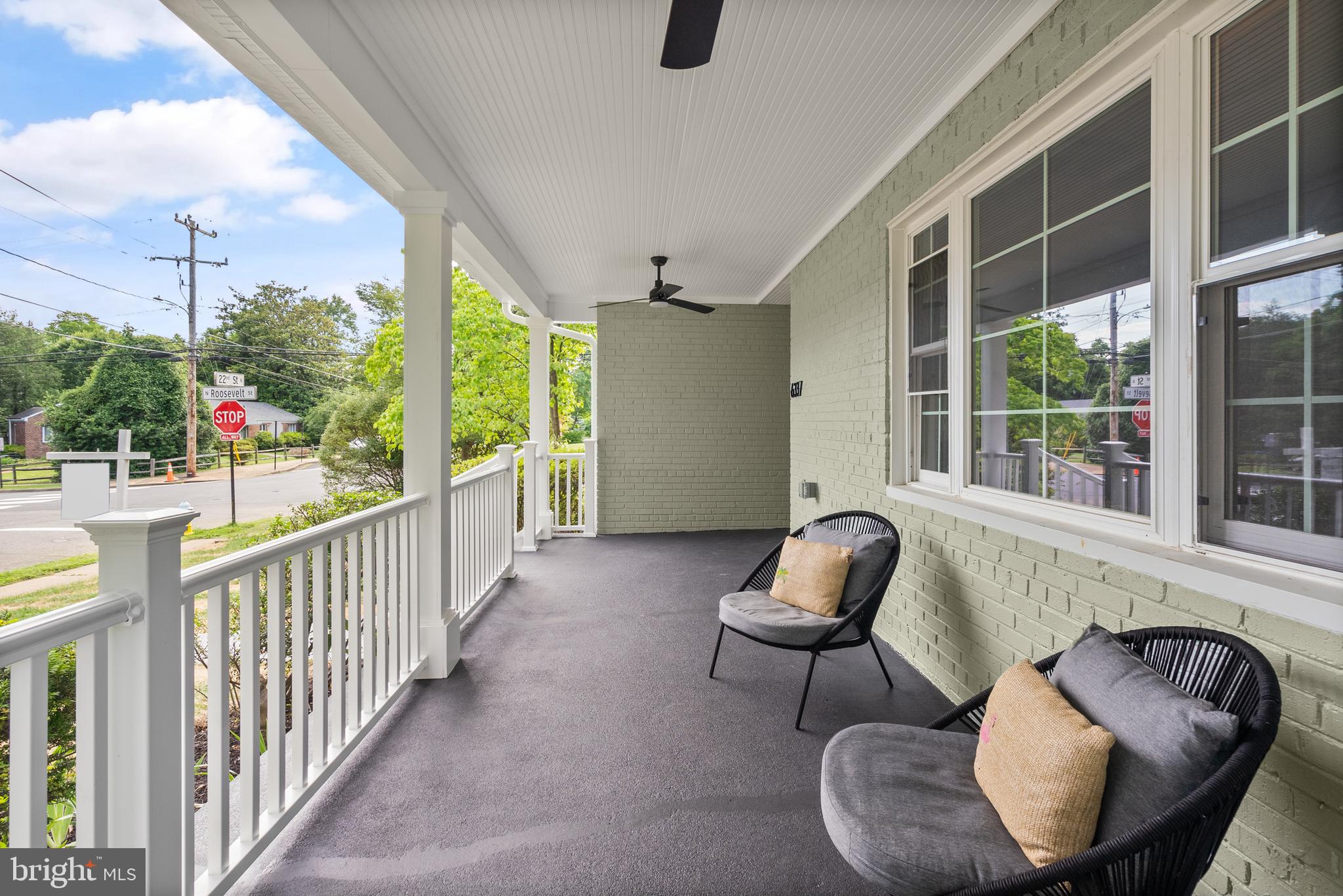 OVER LEE KNOLLS - Residential