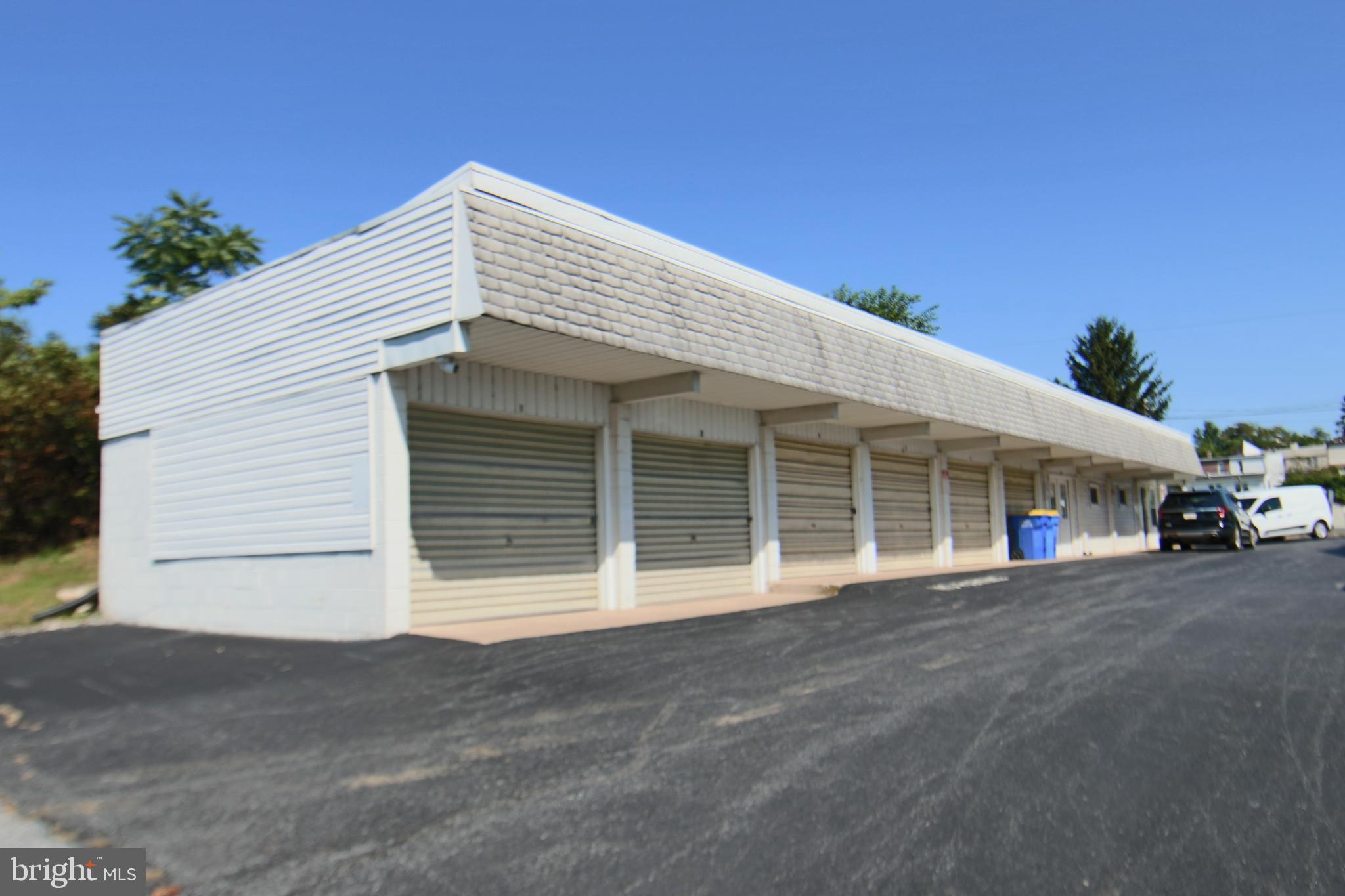 RUTHERFORD - Commercial Sale