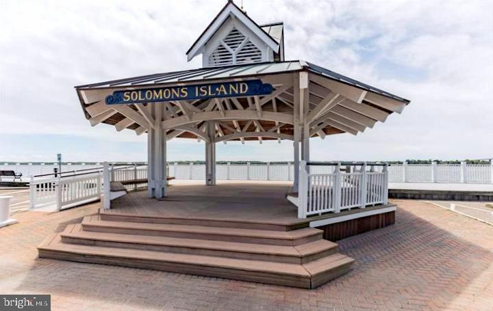 SOLOMONS ISLAND - Residential