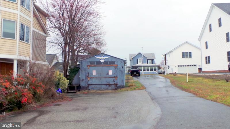 SOLOMONS ISLAND - Residential