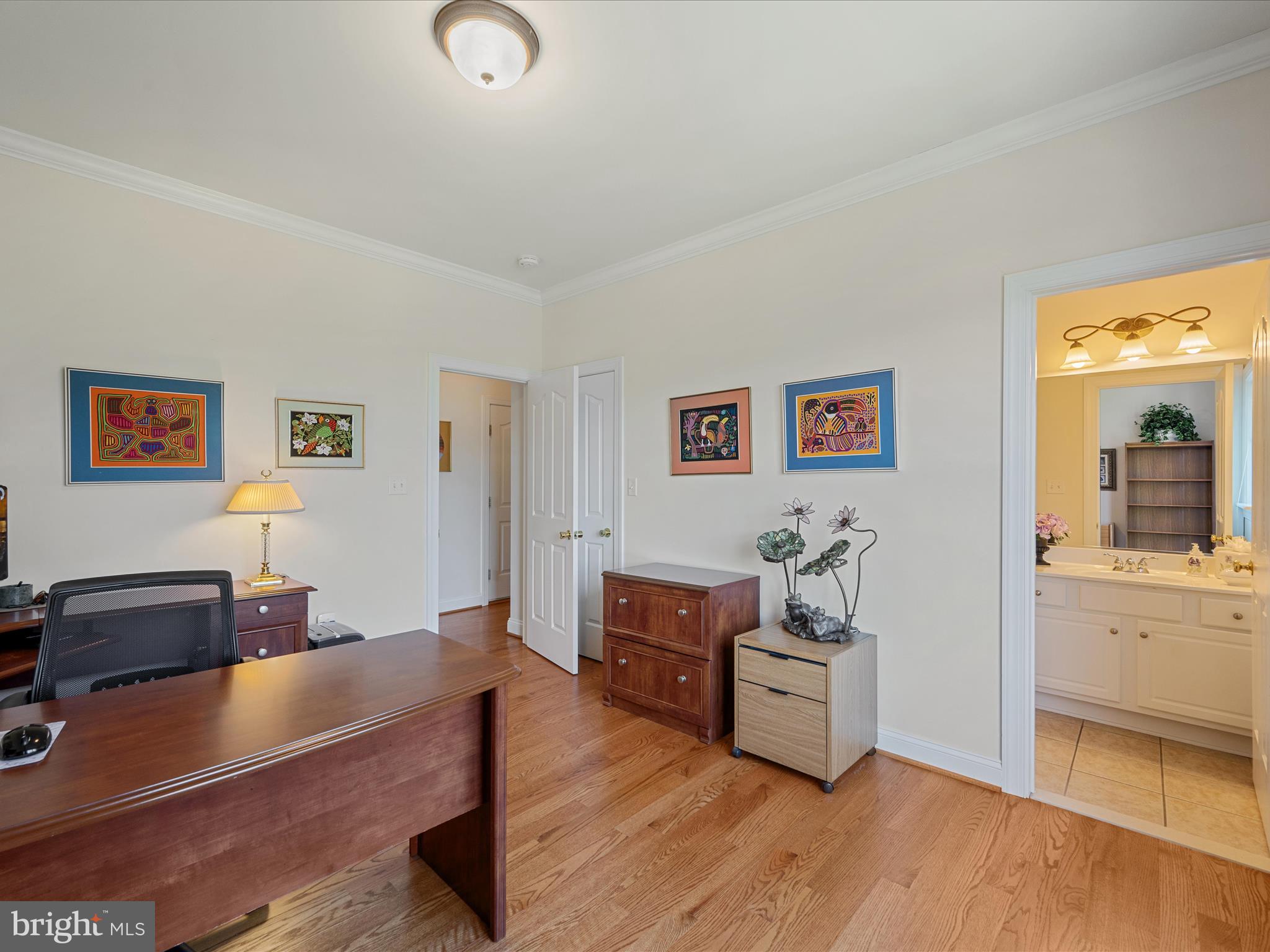 RAVEN POINTE - Residential