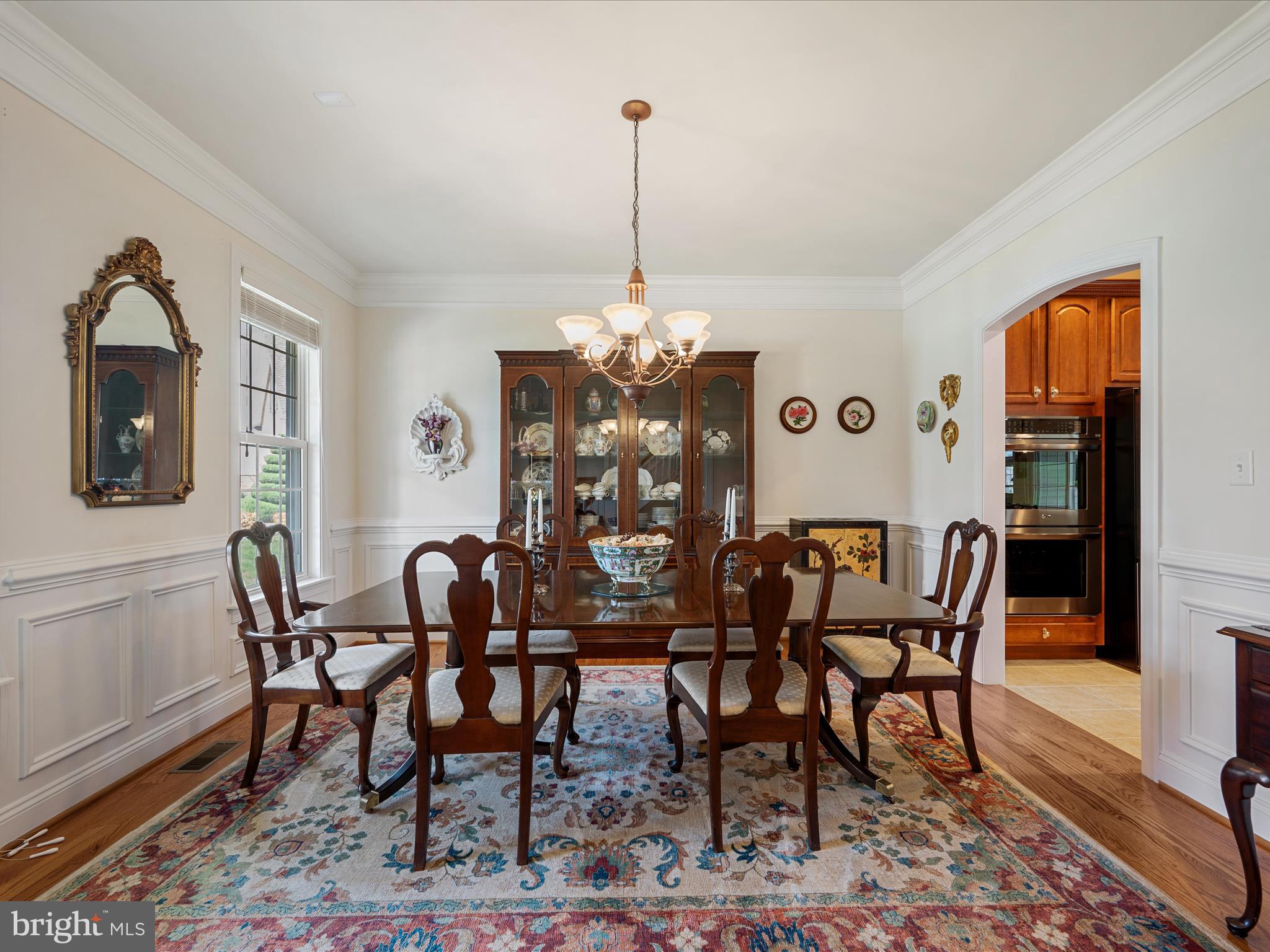 RAVEN POINTE - Residential