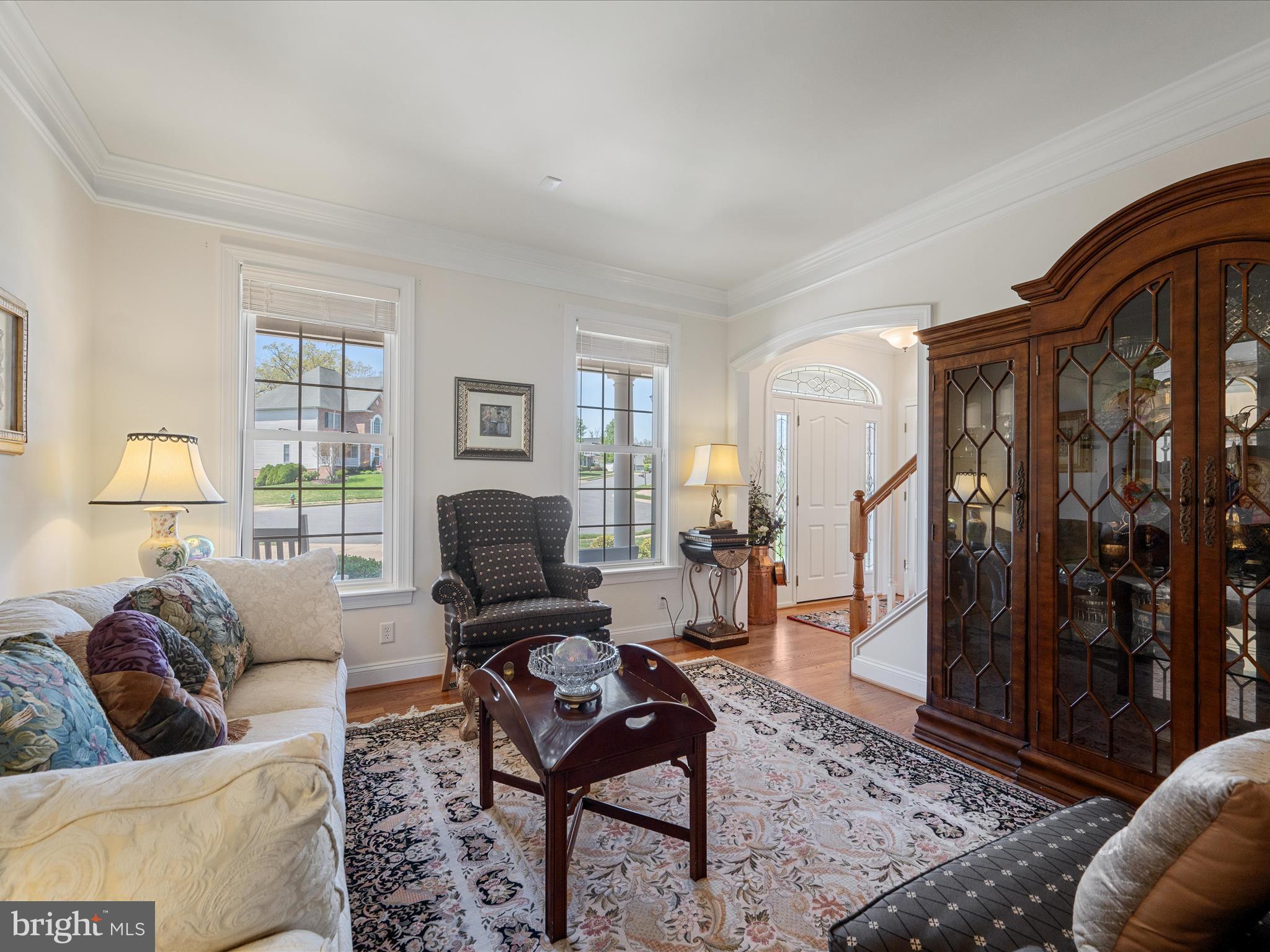 RAVEN POINTE - Residential