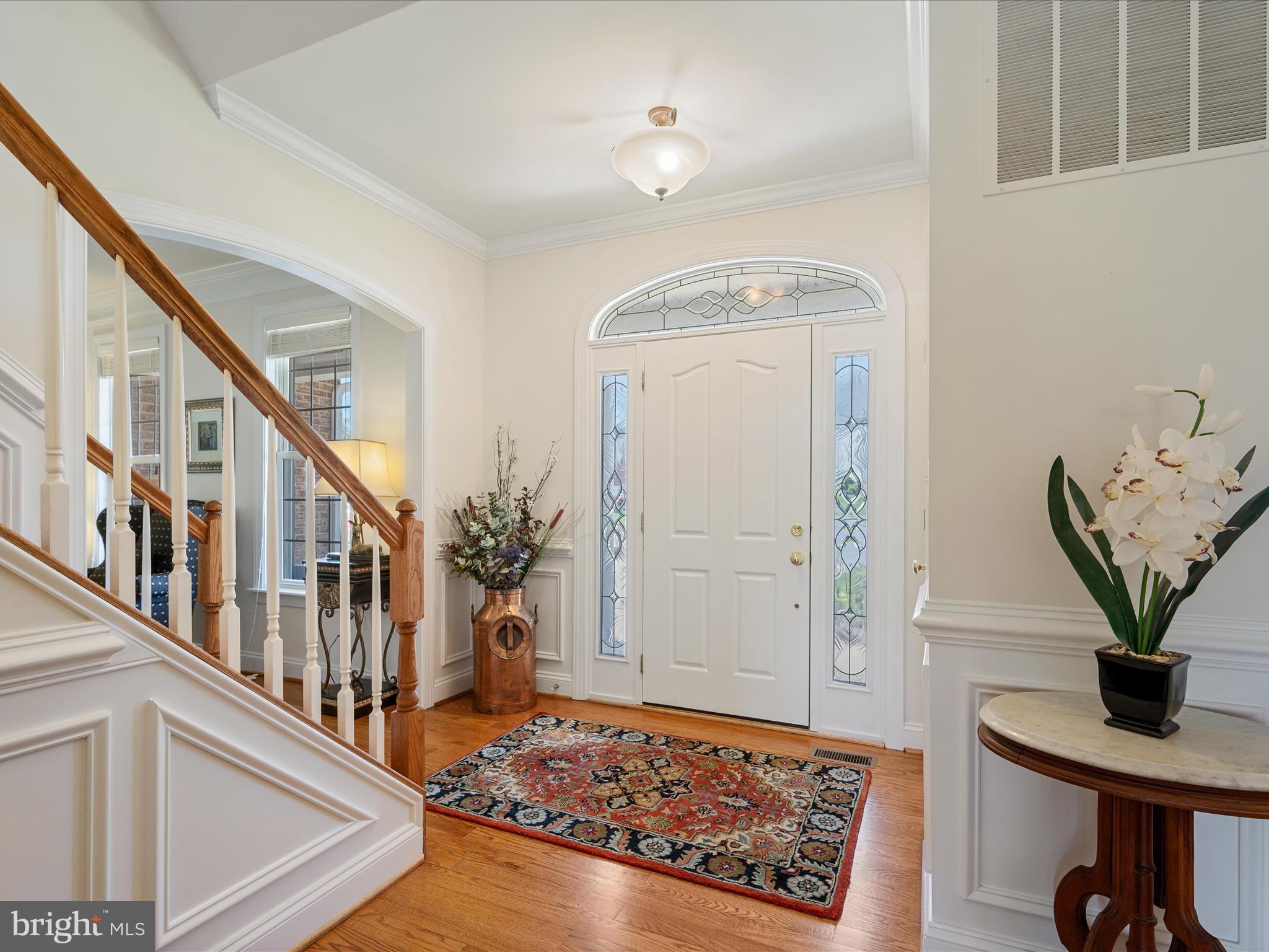 RAVEN POINTE - Residential