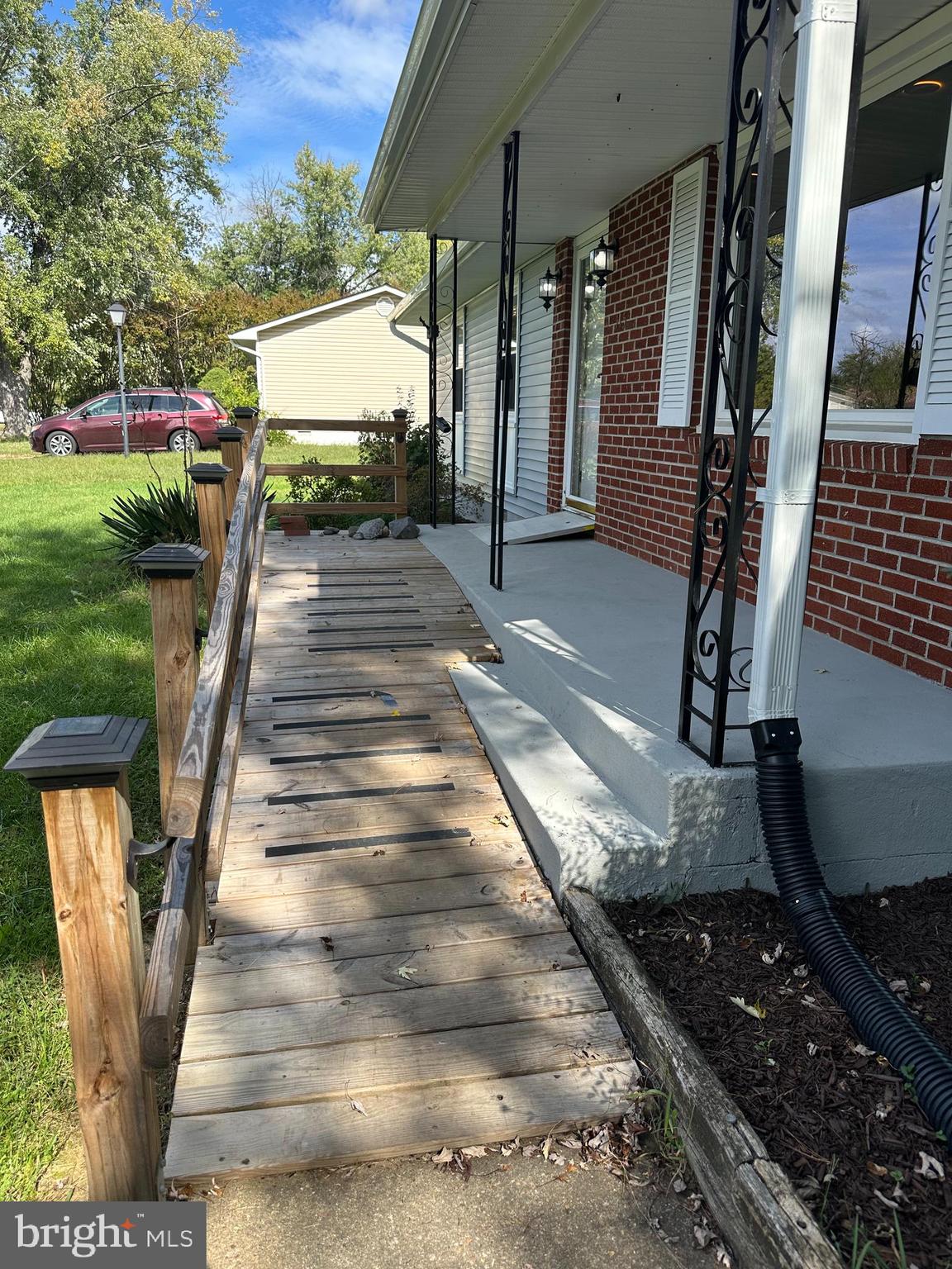 OAKRIDGE / COUNTRY RIDGE - Residential