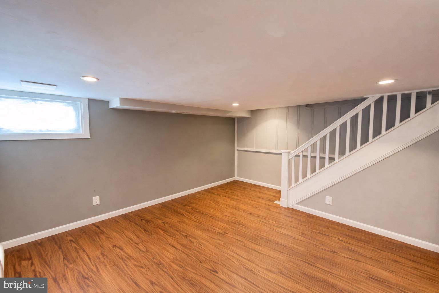 DUNDALK VILLAGE - Residential